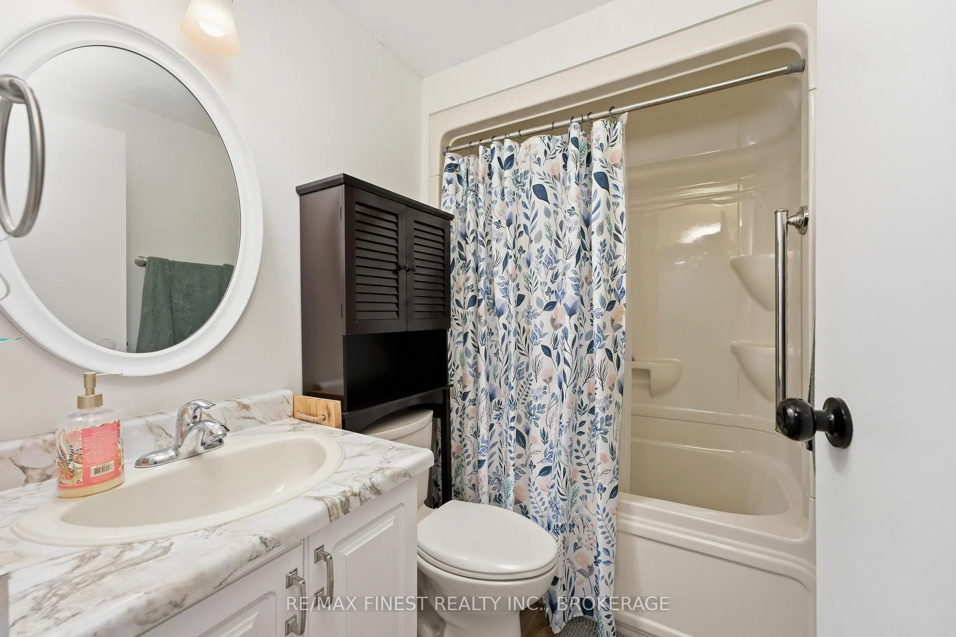 Photo 18 of 26 Windfield Crescent, Kingston, Kingston East (Incl Barret Crt) — HOMEH