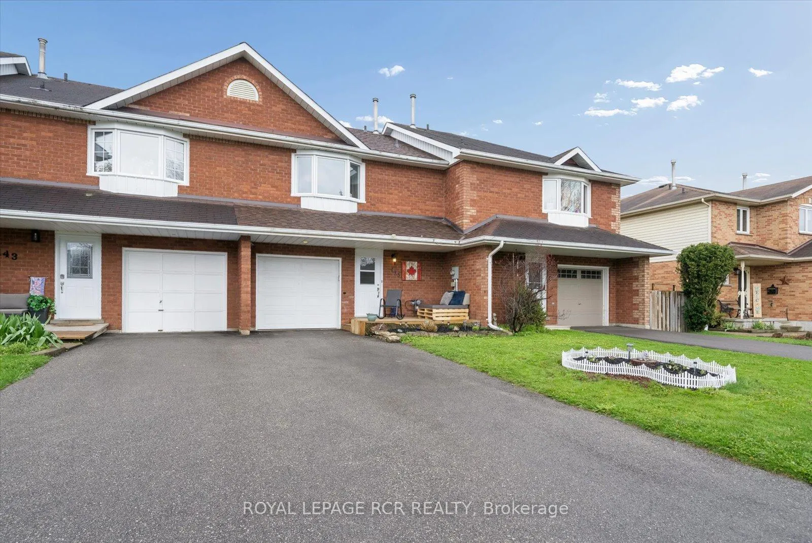 Photo 2 of 145 Beattie Avenue, New Tecumseth, Alliston — HOMEH