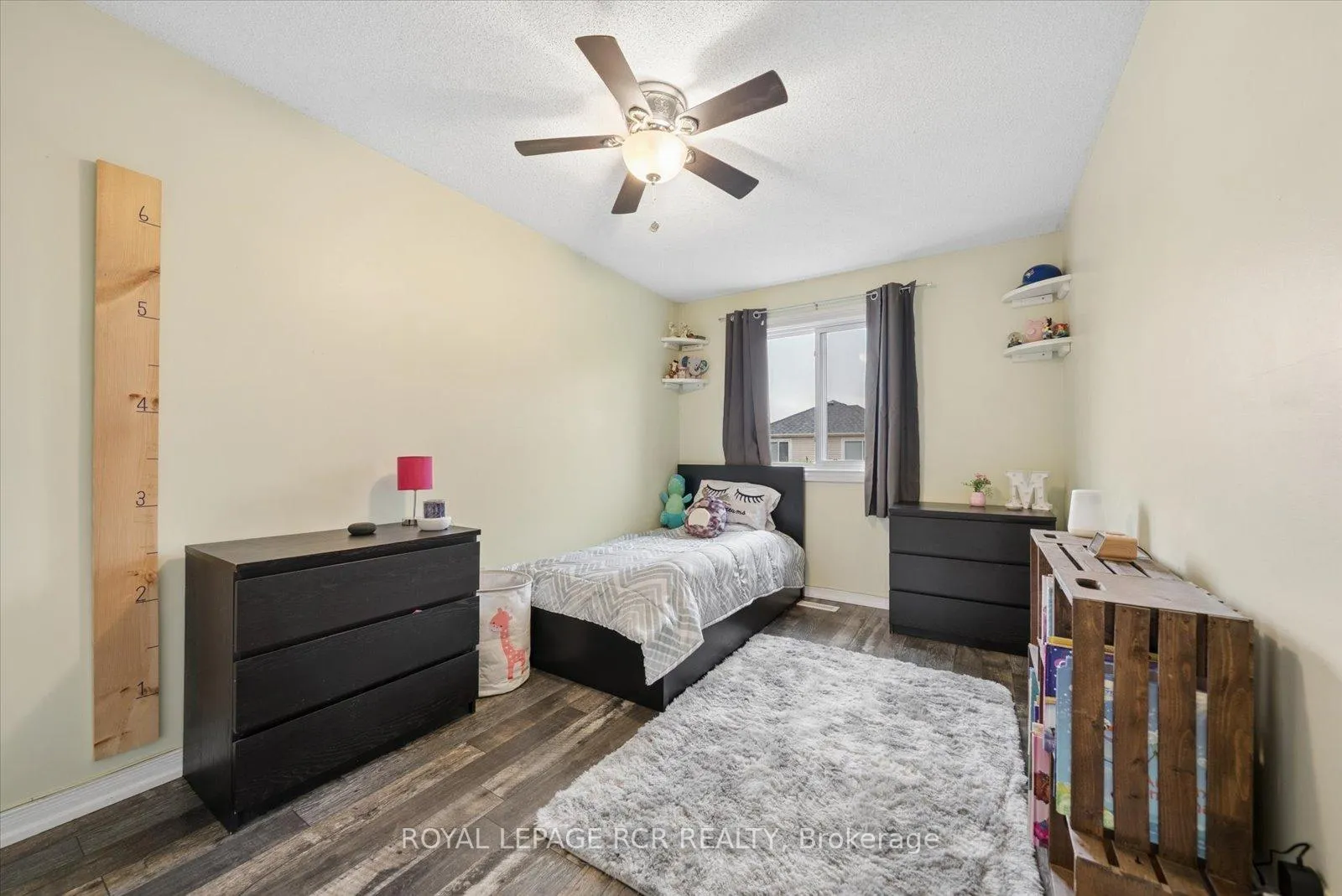Photo 19 of 145 Beattie Avenue, New Tecumseth, Alliston — HOMEH