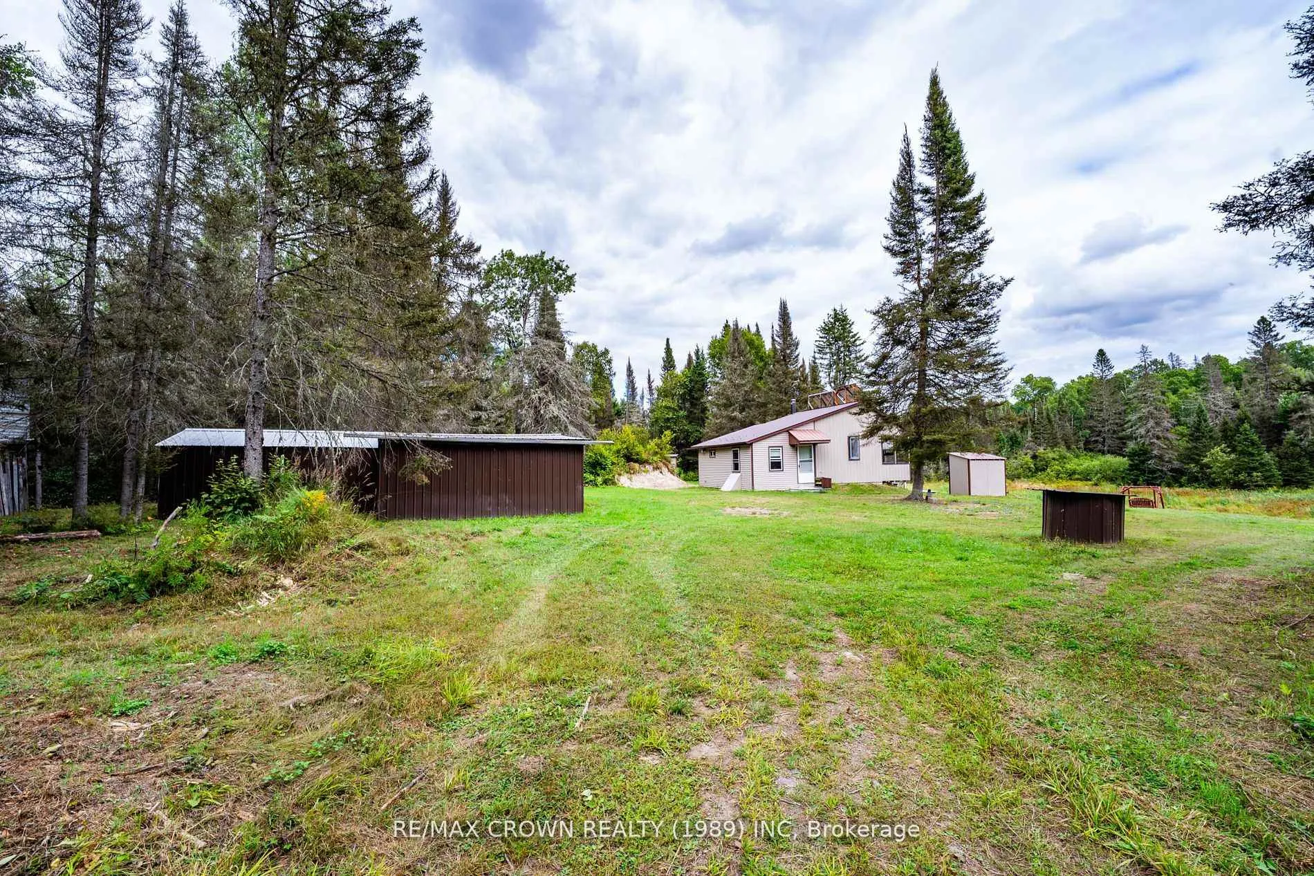 Photo 11 of 346 Cameron Road, Papineau-Cameron, Papineau Cameron — HOMEH
