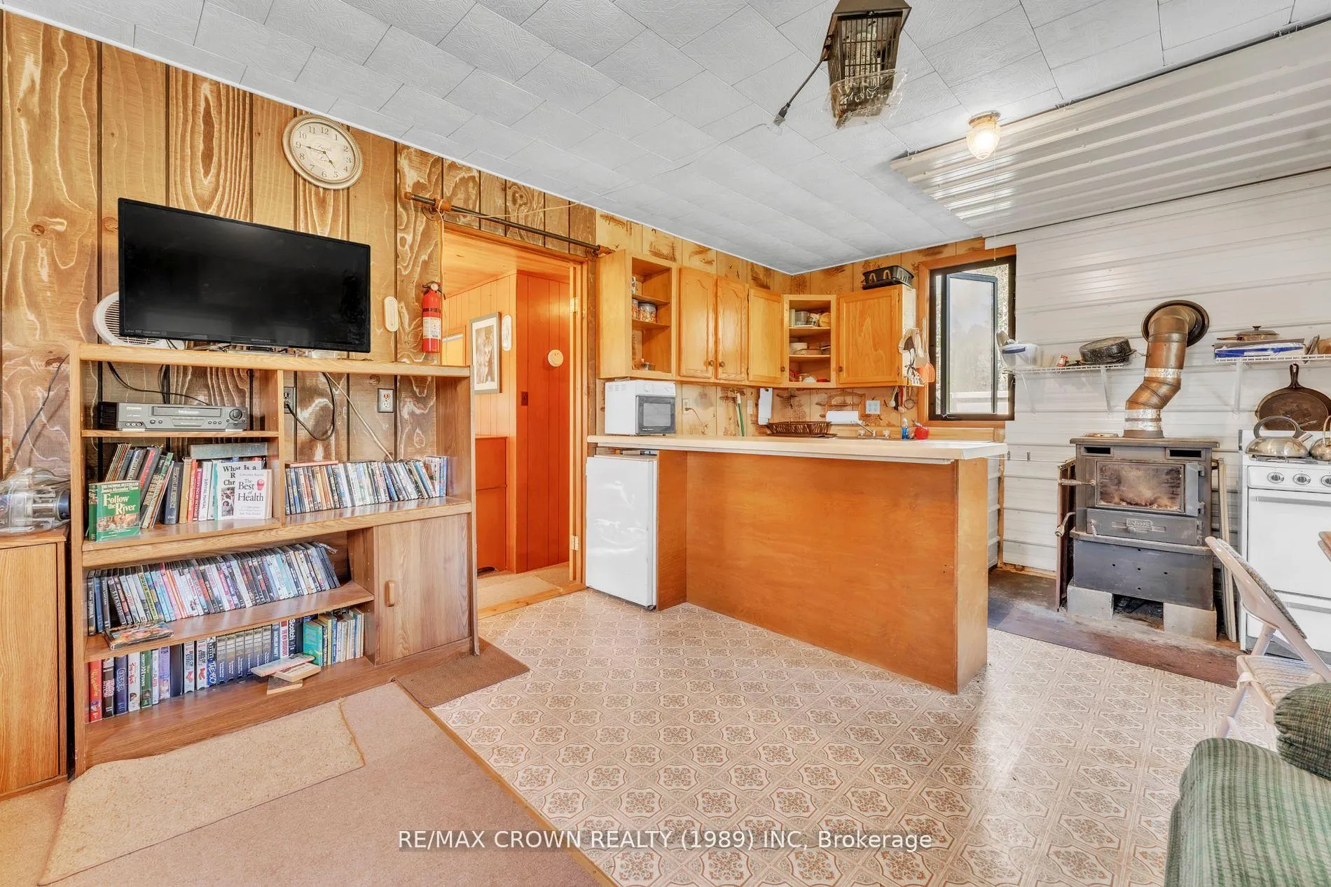 Photo 15 of 346 Cameron Road, Papineau-Cameron, Papineau Cameron — HOMEH