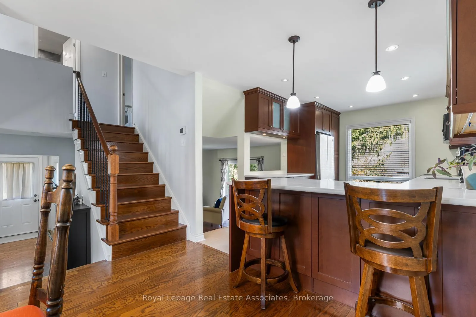 Photo 13 of 4107 Rolling Valley Drive, Mississauga, Erin Mills — HOMEH