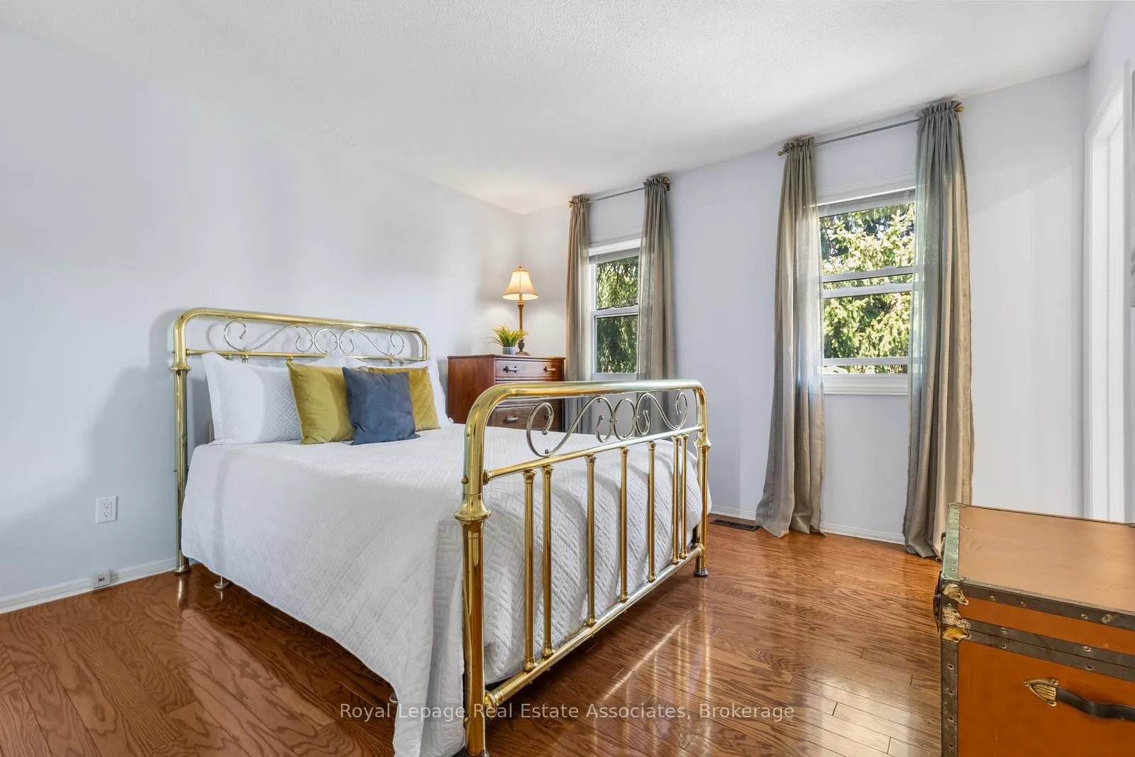Photo 20 of 4107 Rolling Valley Drive, Mississauga, Erin Mills — HOMEH