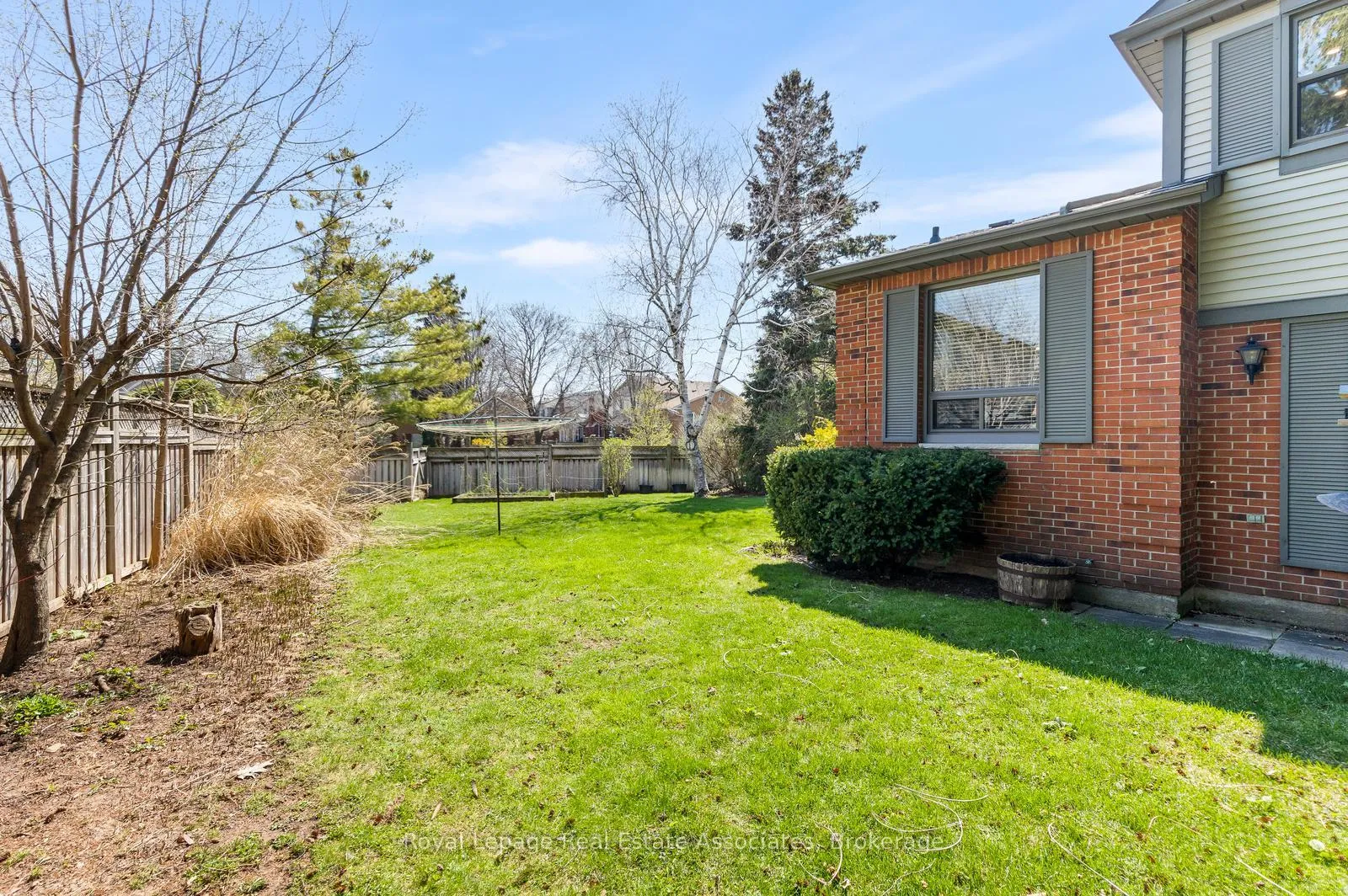 Photo 35 of 4107 Rolling Valley Drive, Mississauga, Erin Mills — HOMEH
