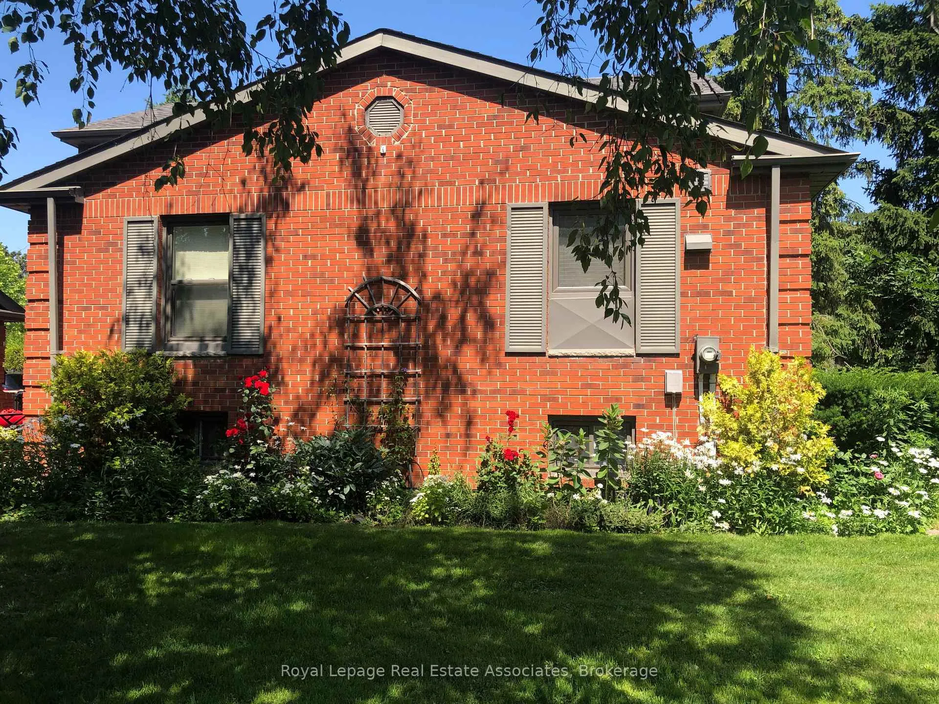 Photo 45 of 4107 Rolling Valley Drive, Mississauga, Erin Mills — HOMEH