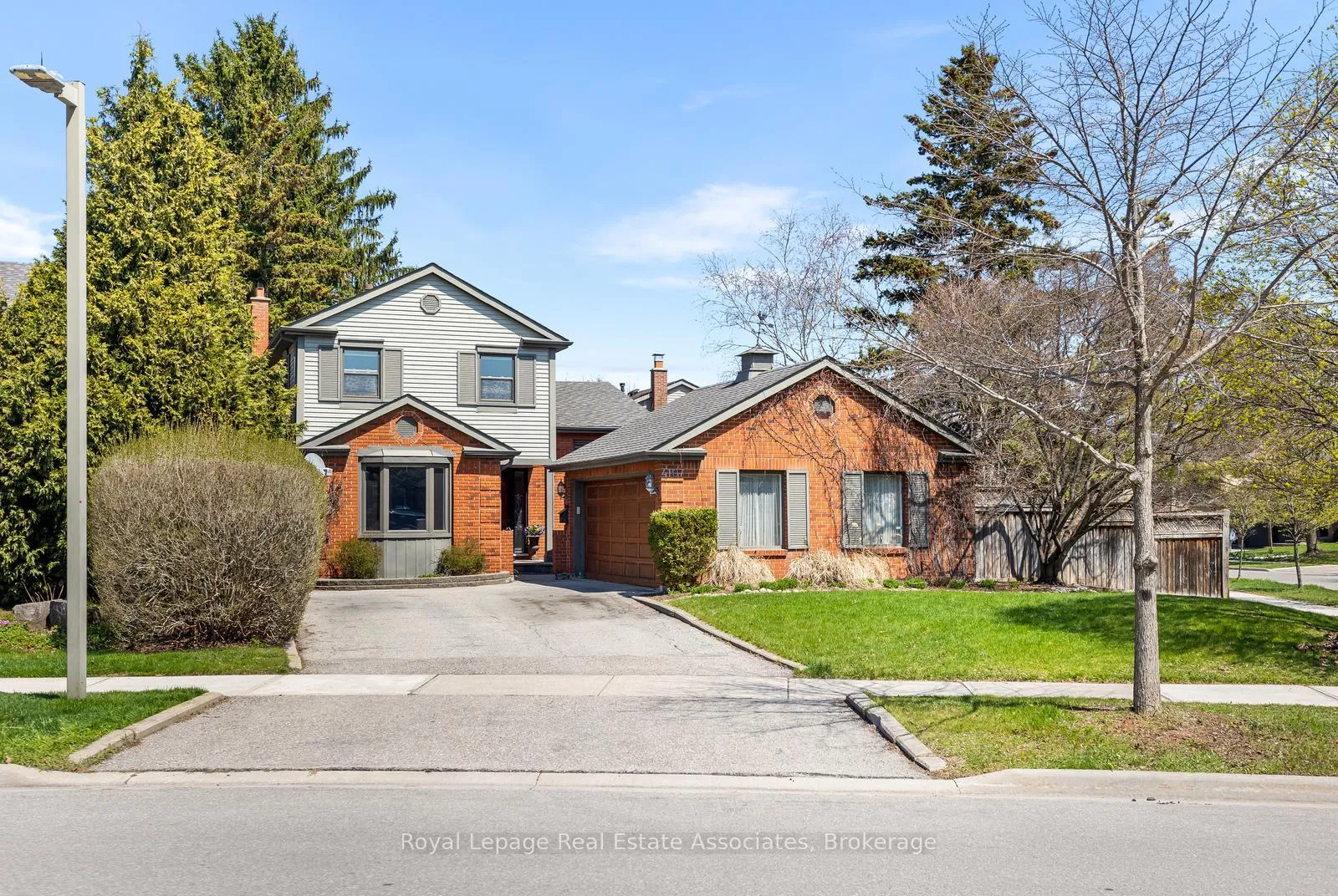 Photo 49 of 4107 Rolling Valley Drive, Mississauga, Erin Mills — HOMEH