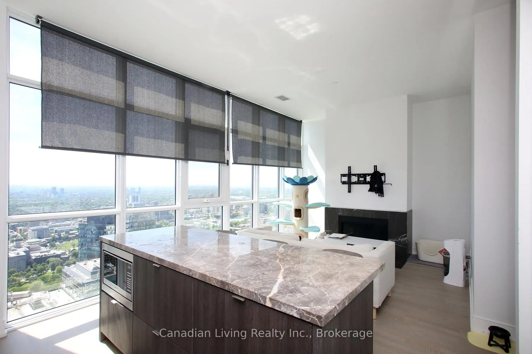 Photo 5 of Unit 6401, 7 Grenville Street, Toronto, Bay Street Corridor — HOMEH