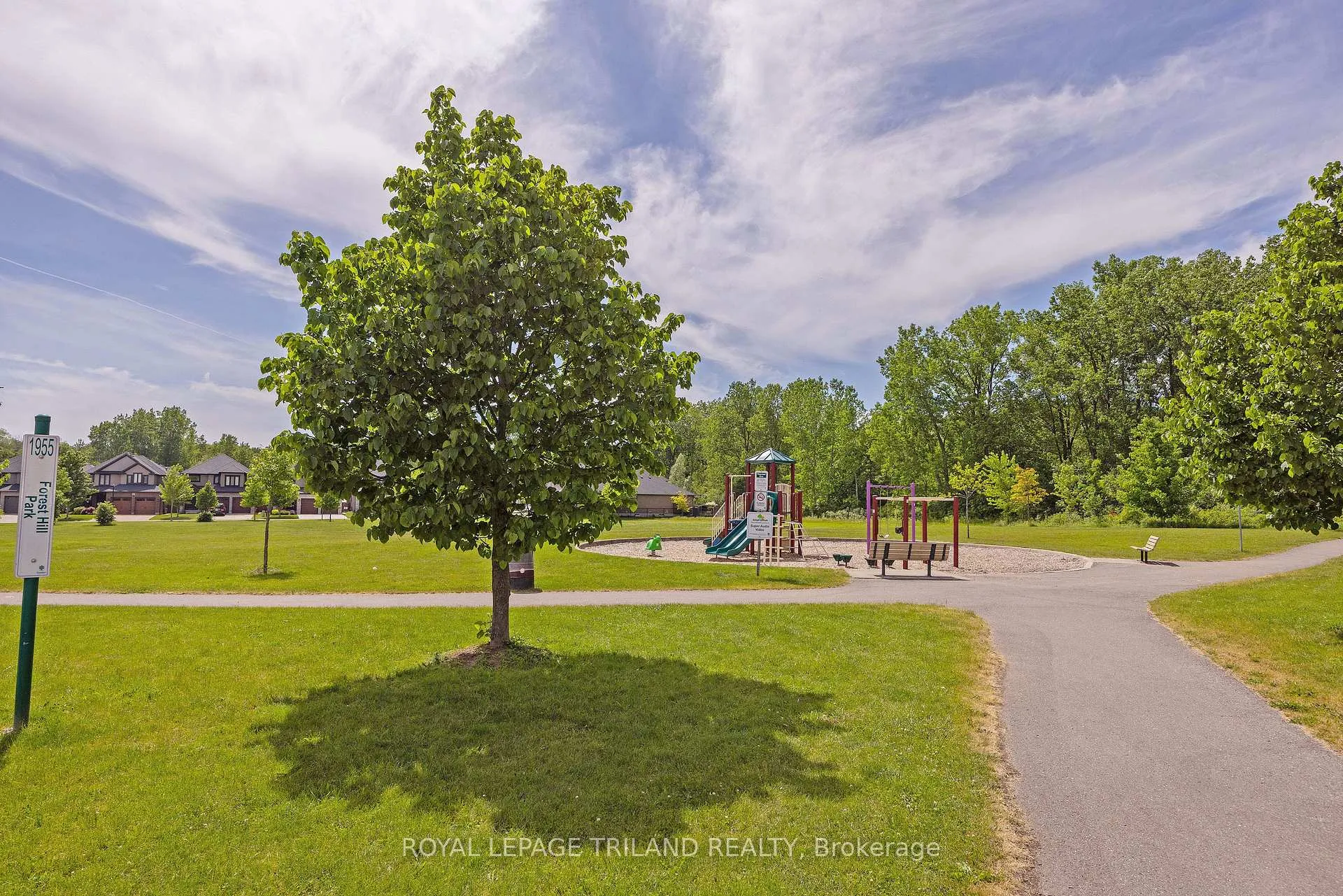 Photo 46 of 1981 Rollingacres Drive, London, North C — HOMEH
