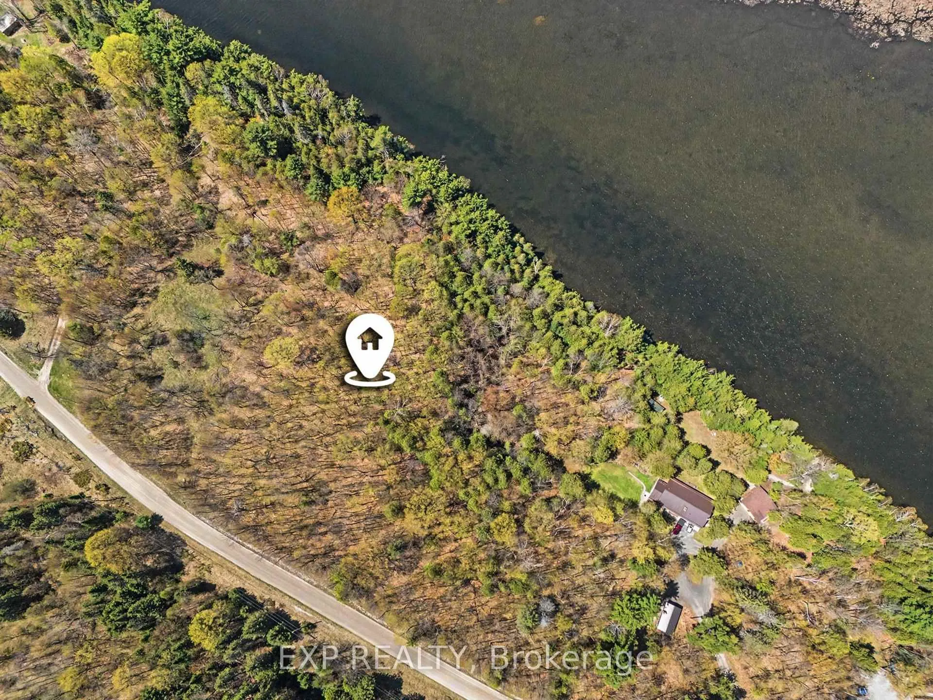 Photo 3 of 00 Ennis Road, Tay Valley, Bathurst/Burgess & Sherbrooke (Bathurst) Twp — HOMEH
