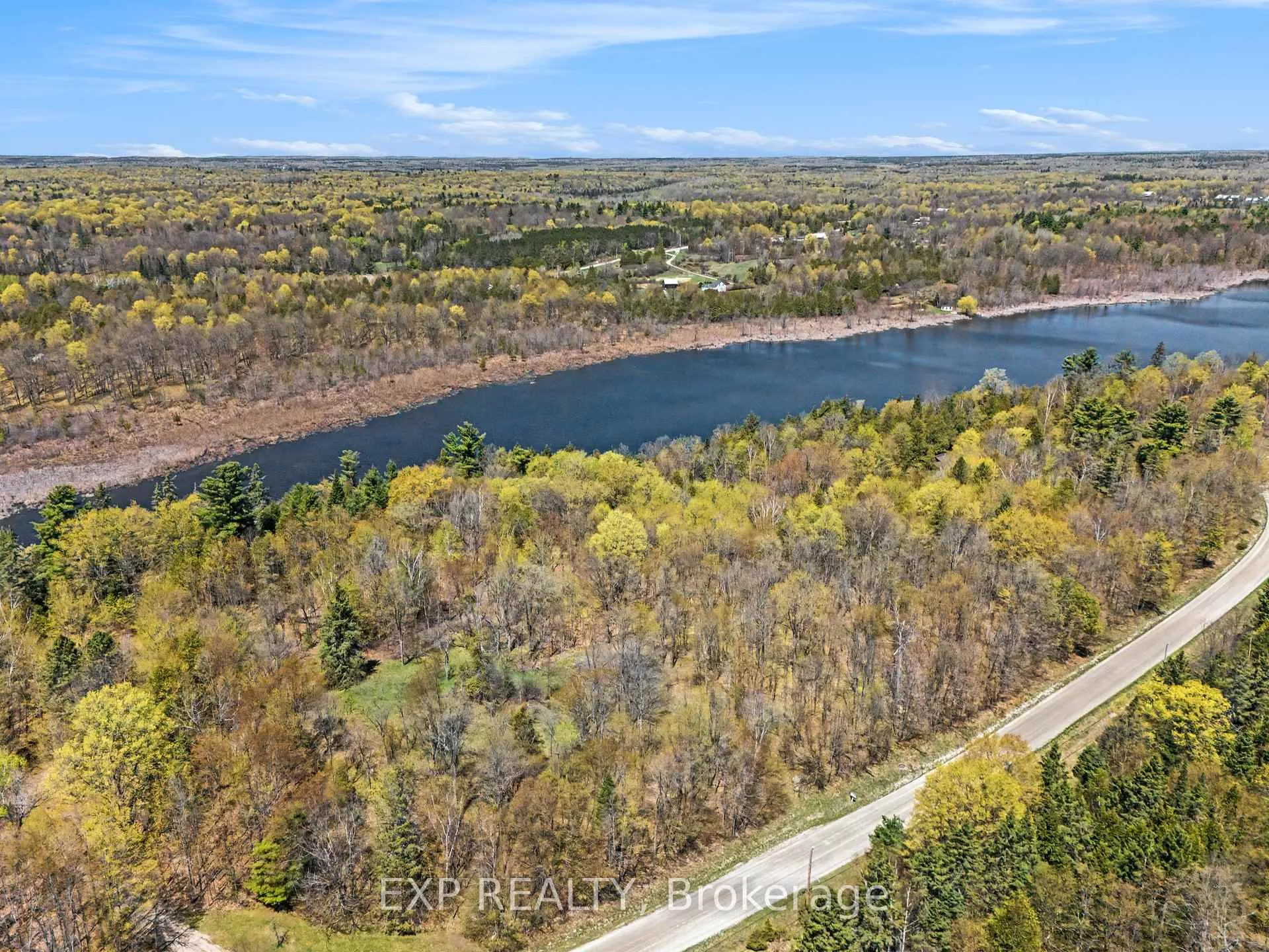 Photo 5 of 00 Ennis Road, Tay Valley, Bathurst/Burgess & Sherbrooke (Bathurst) Twp — HOMEH