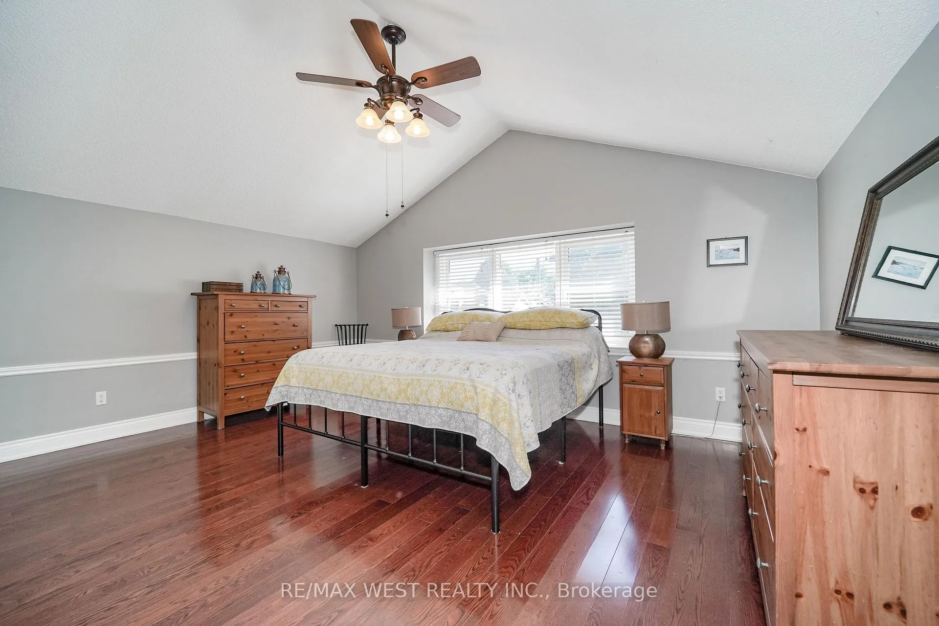 Photo 6 of 1536 Huntsmill Drive, Pickering, Liverpool — HOMEH