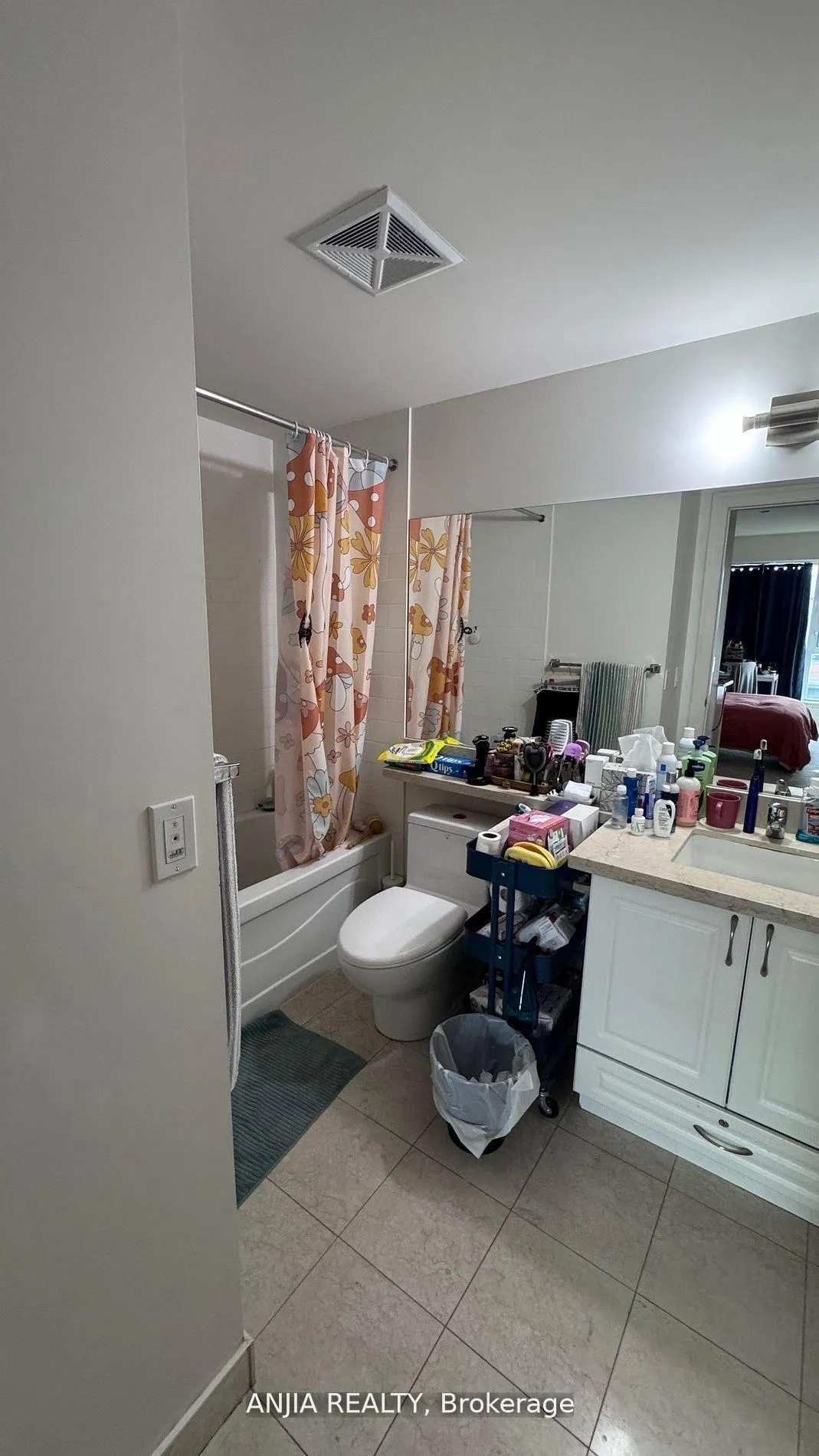 Photo 8 of Unit 608, 21 Upper Duke Crescent, Markham, Unionville — HOMEH