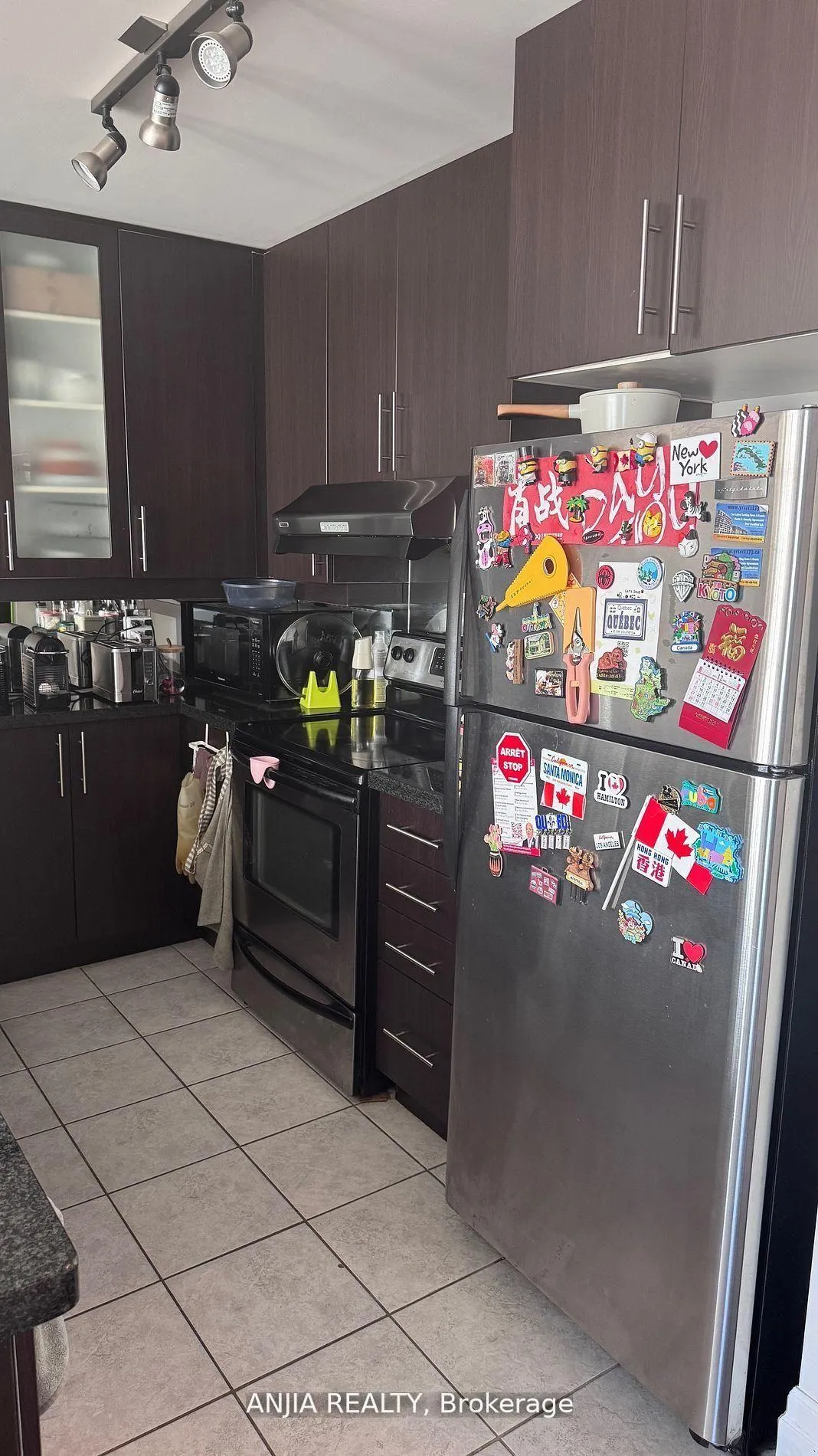 Photo 13 of Unit 608, 21 Upper Duke Crescent, Markham, Unionville — HOMEH