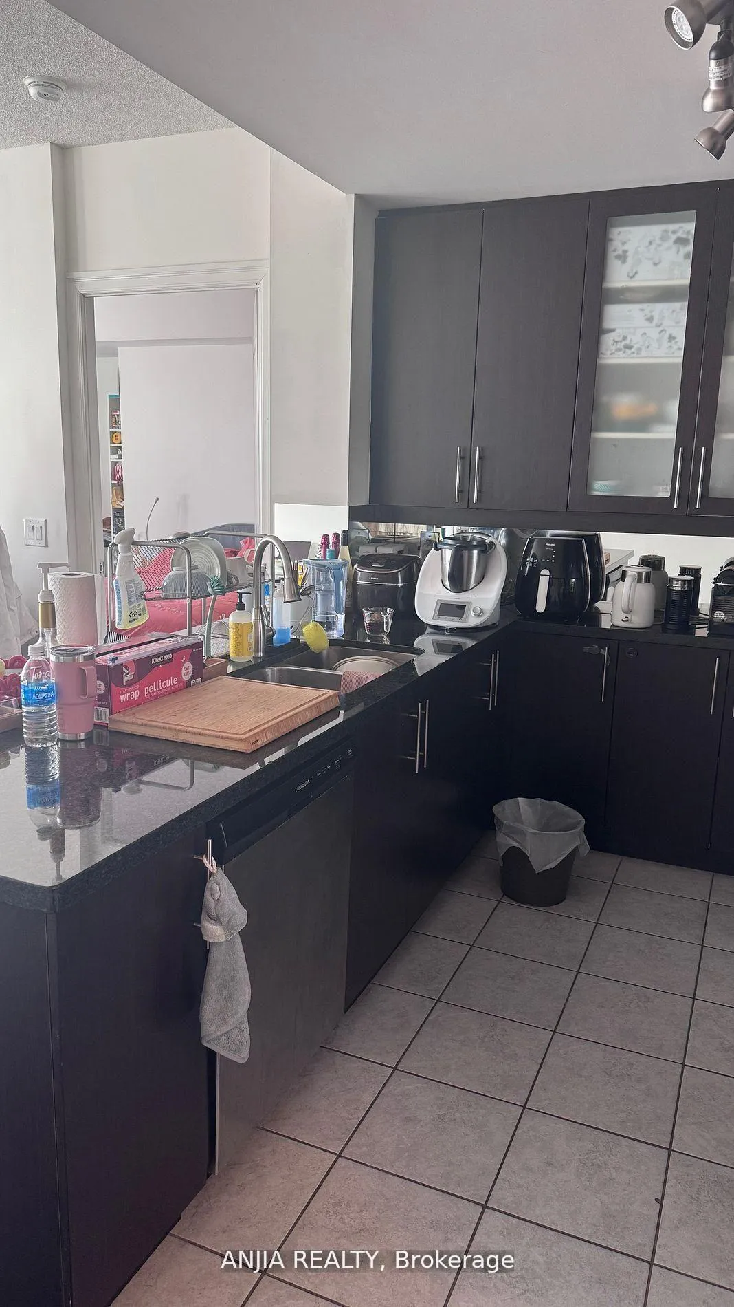 Photo 14 of Unit 608, 21 Upper Duke Crescent, Markham, Unionville — HOMEH