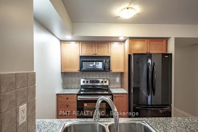 Photo 6 of Unit 1522, 5233 Dundas Street W, Etobicoke, Islington-City Centre West — HOMEH