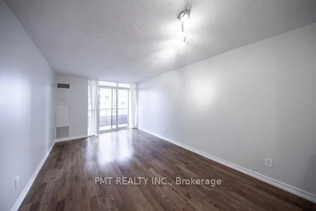 Photo 7 of Unit 1522, 5233 Dundas Street W, Etobicoke, Islington-City Centre West — HOMEH