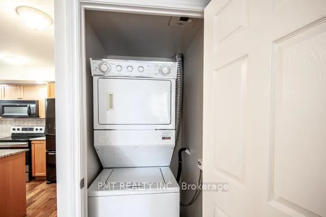 Photo 12 of Unit 1522, 5233 Dundas Street W, Etobicoke, Islington-City Centre West — HOMEH