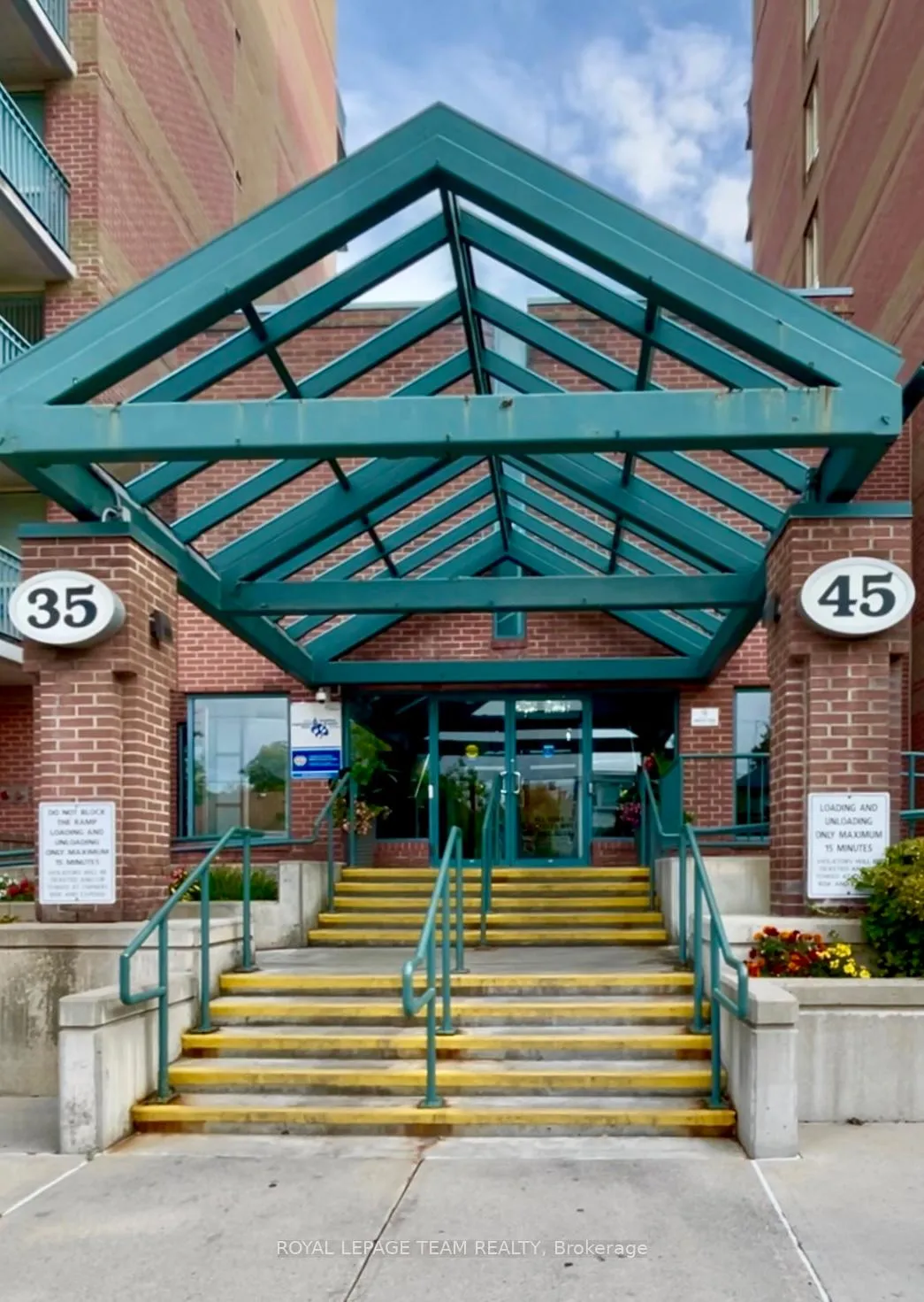 Front of Unit 315, 45 Holland Avenue