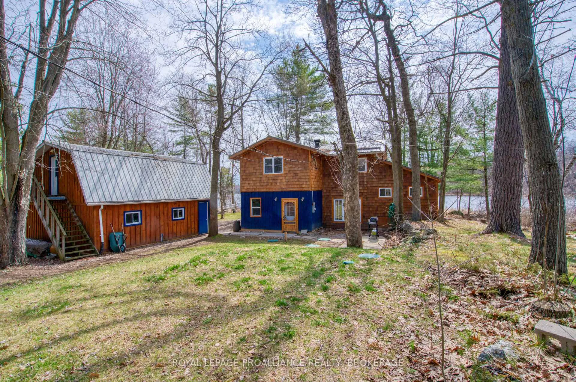 Photo 4 of 1198 Narrows Lane, Frontenac, Frontenac South — HOMEH