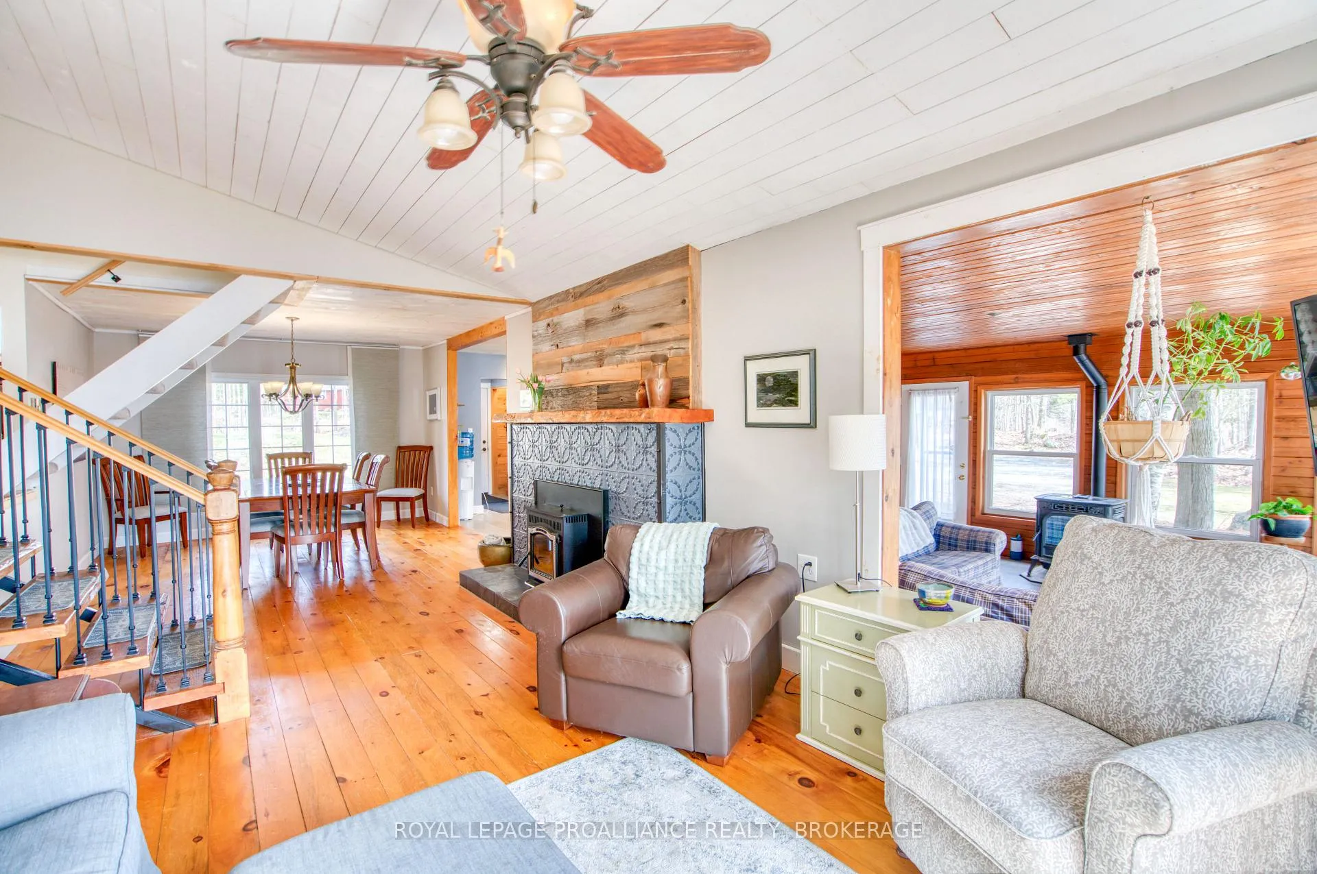 Photo 16 of 1198 Narrows Lane, Frontenac, Frontenac South — HOMEH