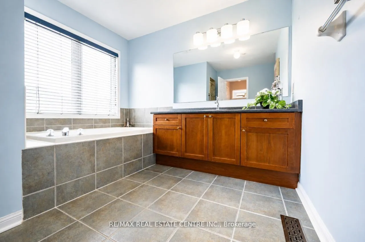 Photo 22 of 3672 Swanson Drive, Mississauga, Lisgar — HOMEH