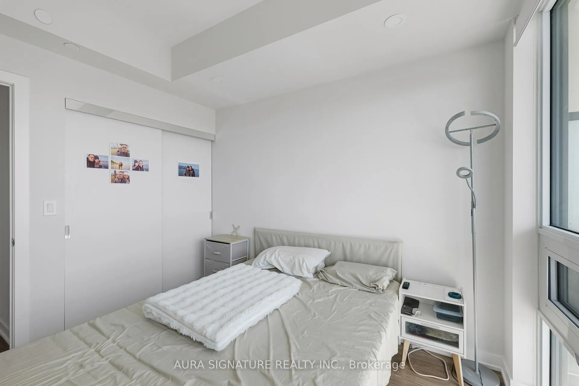 Photo 14 of 430 Square One Drive, Mississauga, Creditview — HOMEH