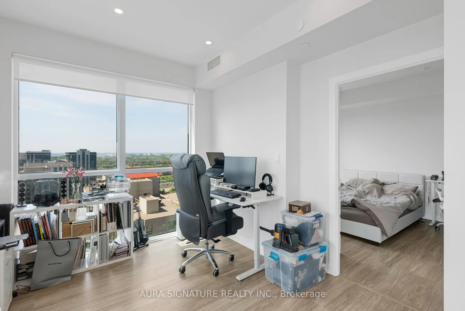 Photo 21 of 430 Square One Drive, Mississauga, Creditview — HOMEH
