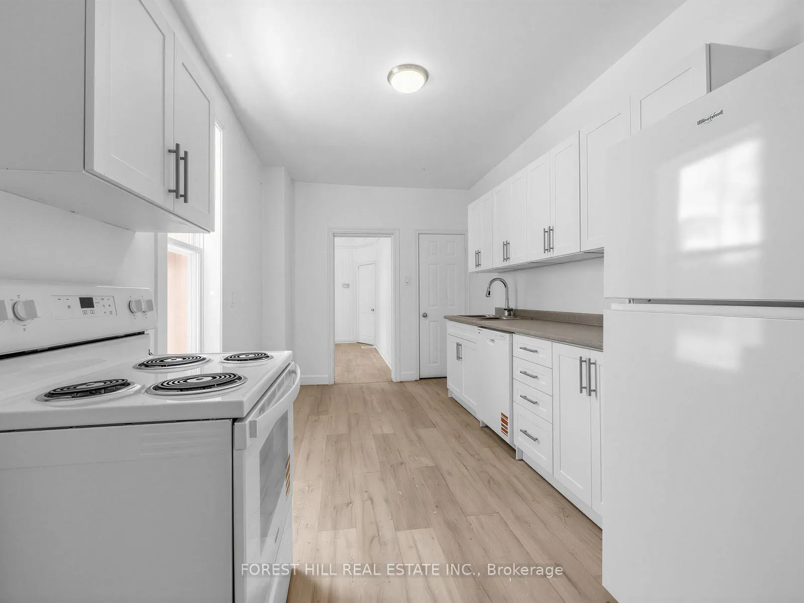 Photo 11 of 419 Dufferin Street, Toronto, Little Portugal — HOMEH