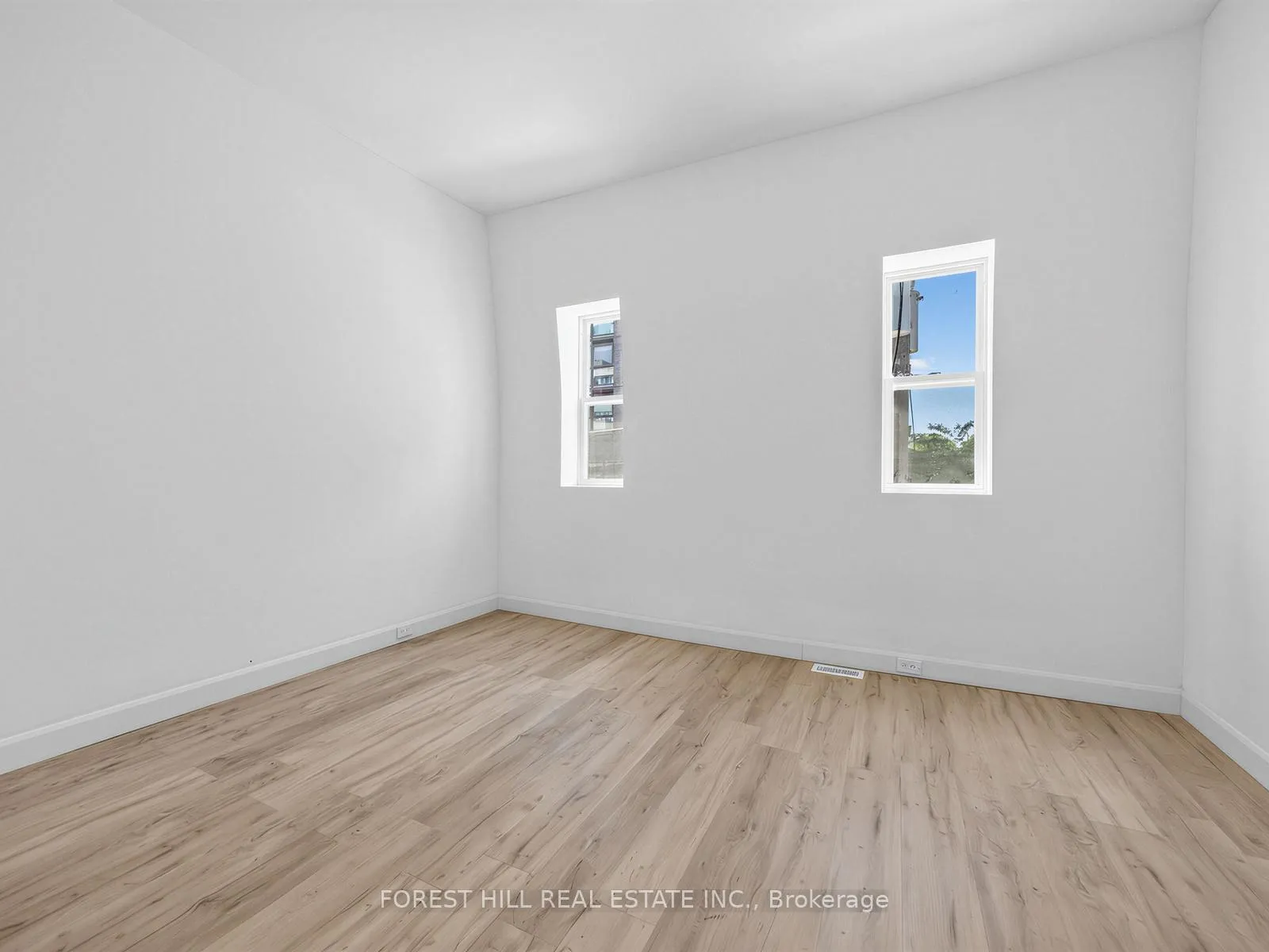 Photo 20 of 419 Dufferin Street, Toronto, Little Portugal — HOMEH