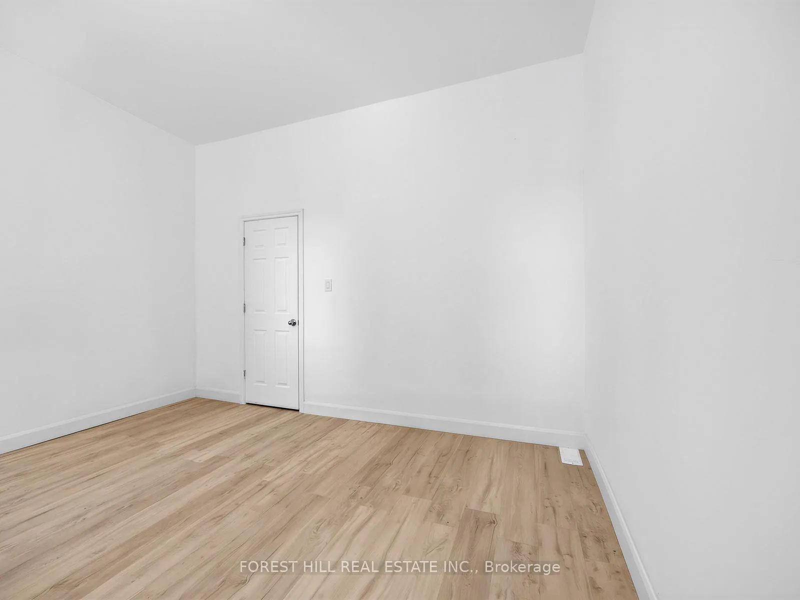 Photo 23 of 419 Dufferin Street, Toronto, Little Portugal — HOMEH