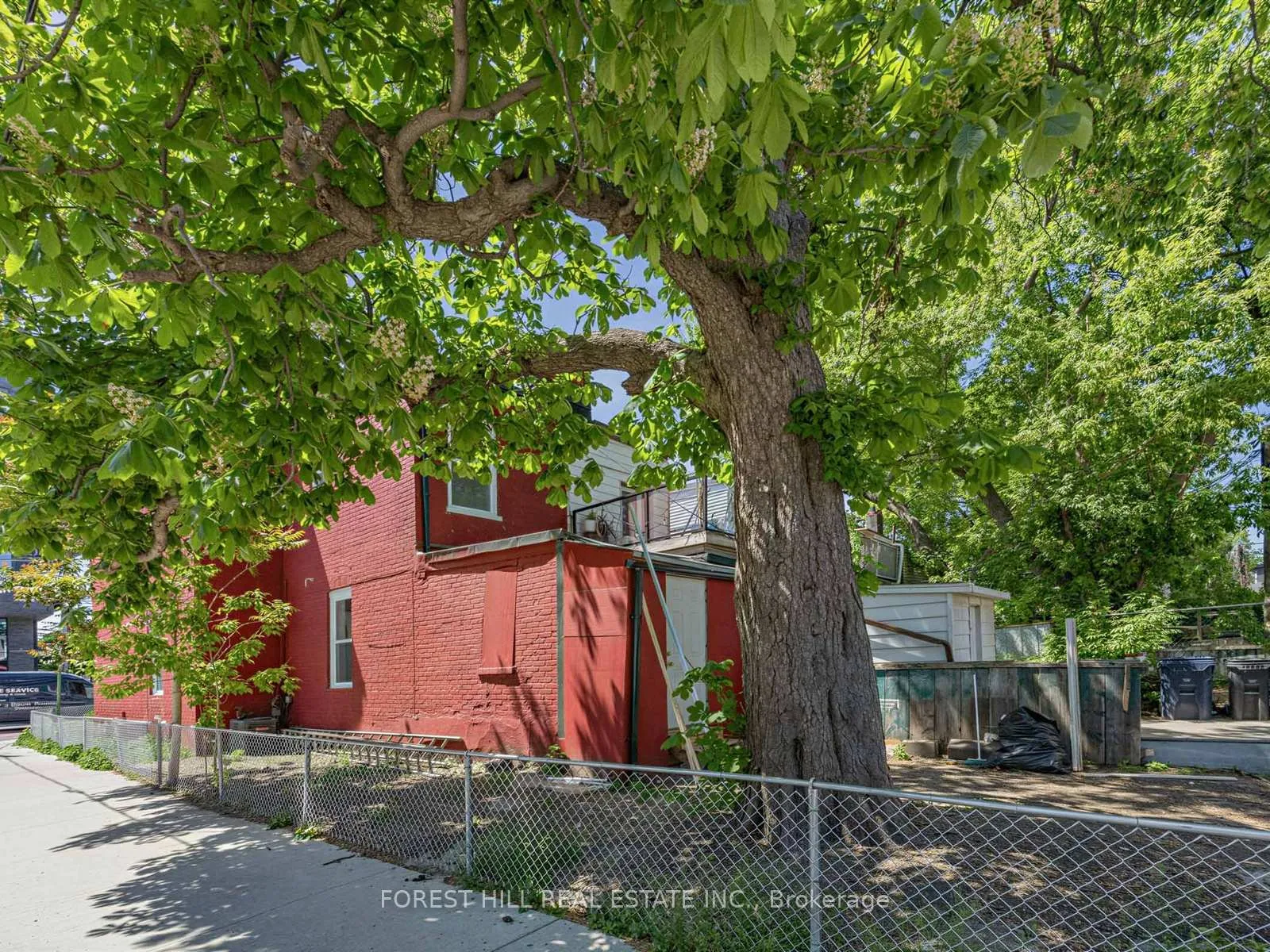 Photo 28 of 419 Dufferin Street, Toronto, Little Portugal — HOMEH