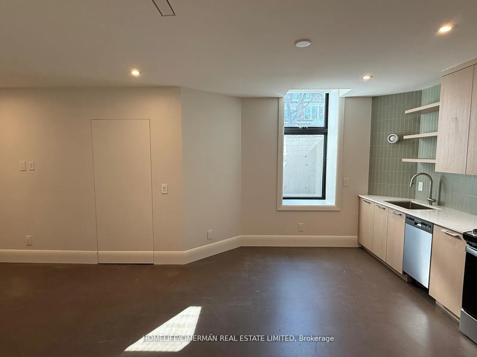 Photo 5 of Unit Lower, 328 Palmerston Boulevard, Toronto, Palmerston-Little Italy — HOMEH