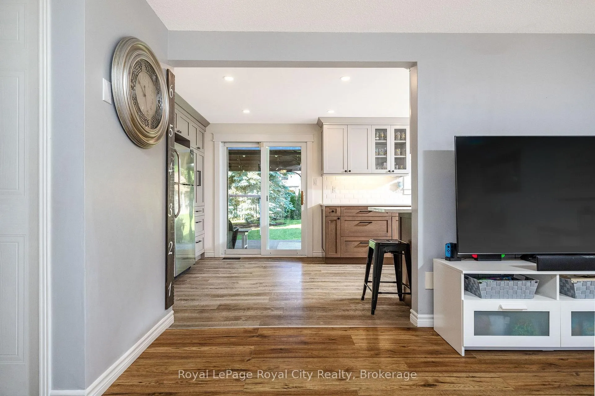 Photo 10 of 107 Princess Street, Guelph/Eramosa, Rockwood — HOMEH