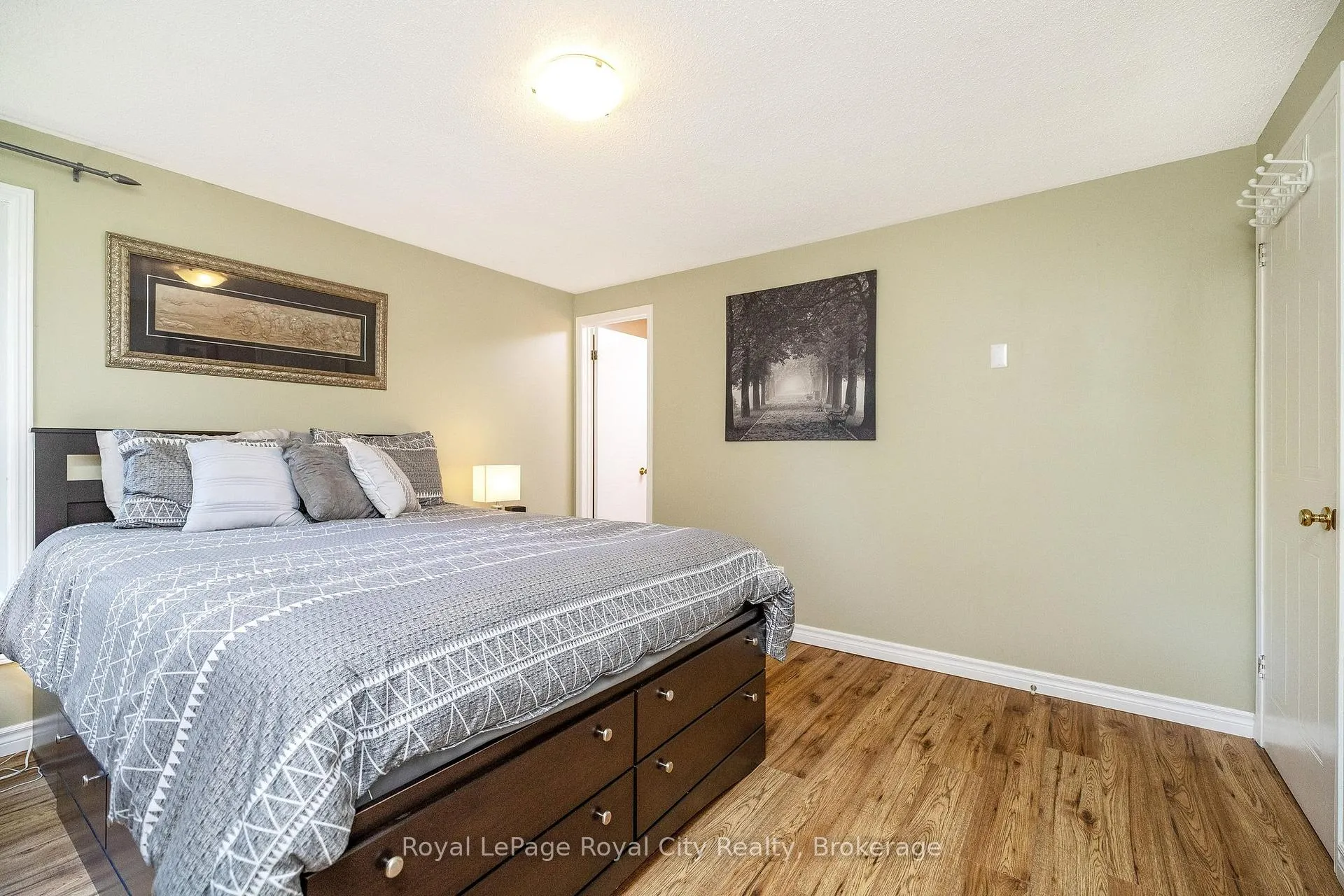 Photo 20 of 107 Princess Street, Guelph/Eramosa, Rockwood — HOMEH
