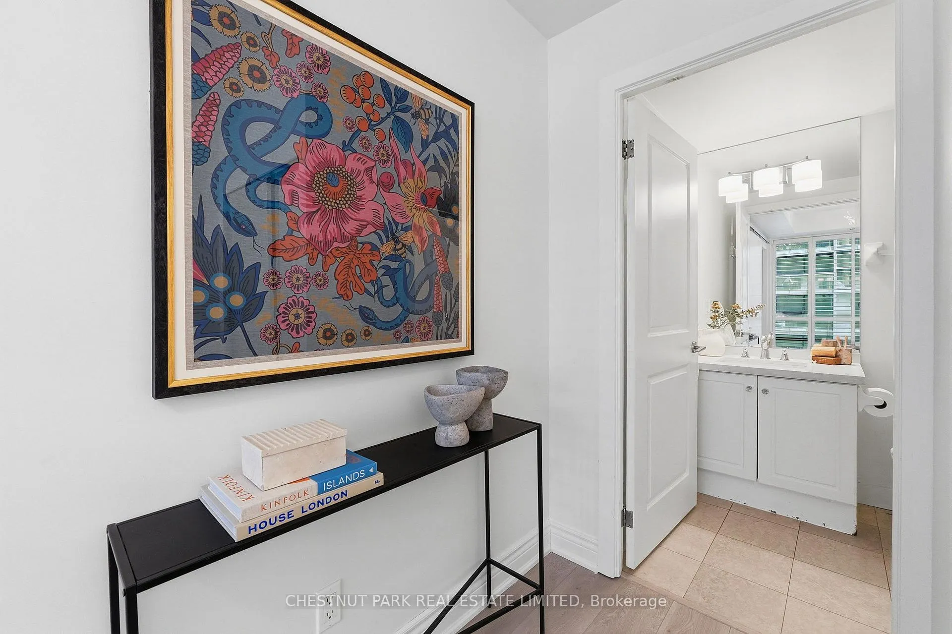 Photo 11 of Unit 417, 438 King Street W, Toronto, Waterfront Communities — HOMEH