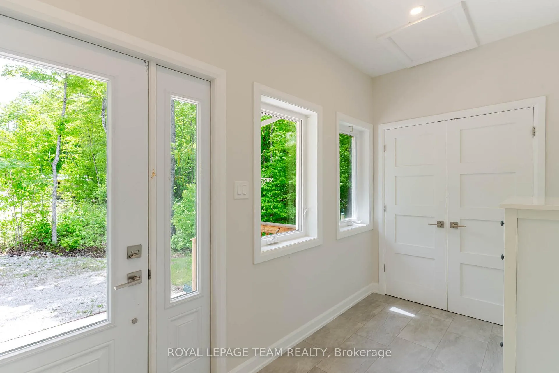 Photo 6 of 196 Silvery Lane, Tay Valley, Bathurst/Burgess & Sherbrooke (South Sherbrooke) Twp — HOMEH