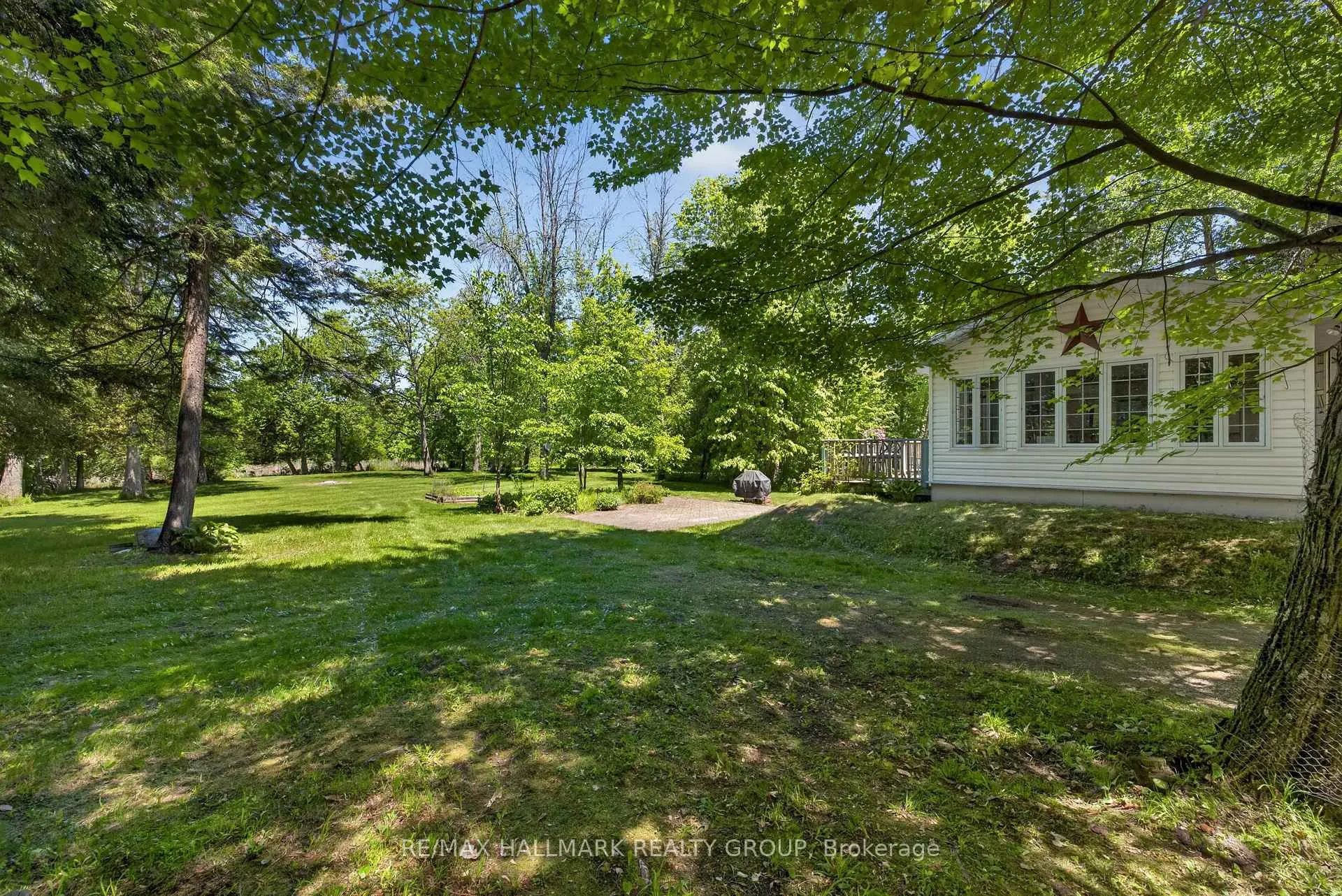 Photo 39 of 2432 Bathurst 2nd Concession, Tay Valley, Bathurst/Burgess & Sherbrooke (Bathurst) Twp — HOMEH