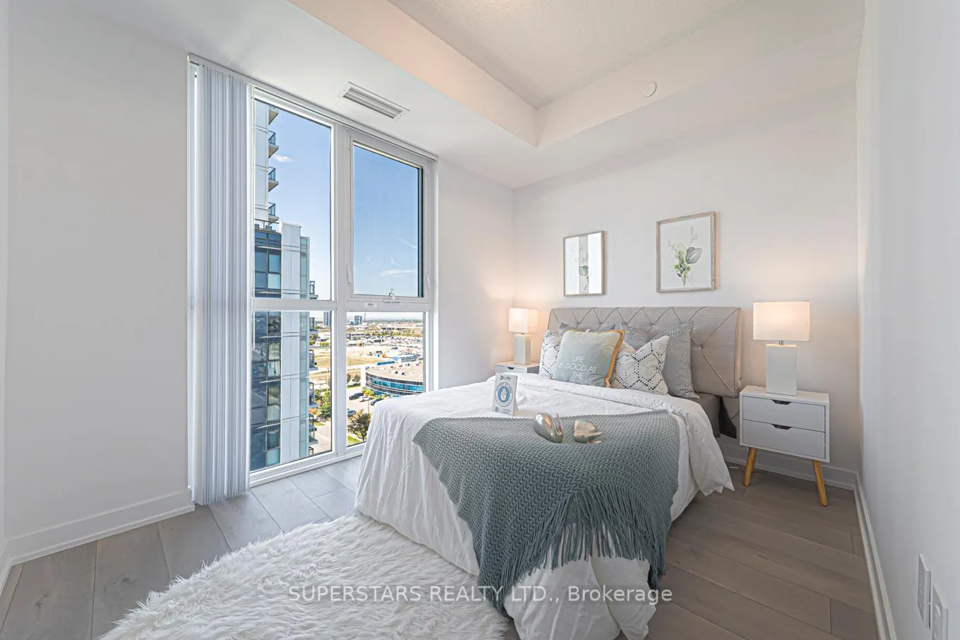 Photo 15 of Unit 1003, 38 Honeycrisp Crescent, Vaughan, Vaughan Corporate Centre — HOMEH
