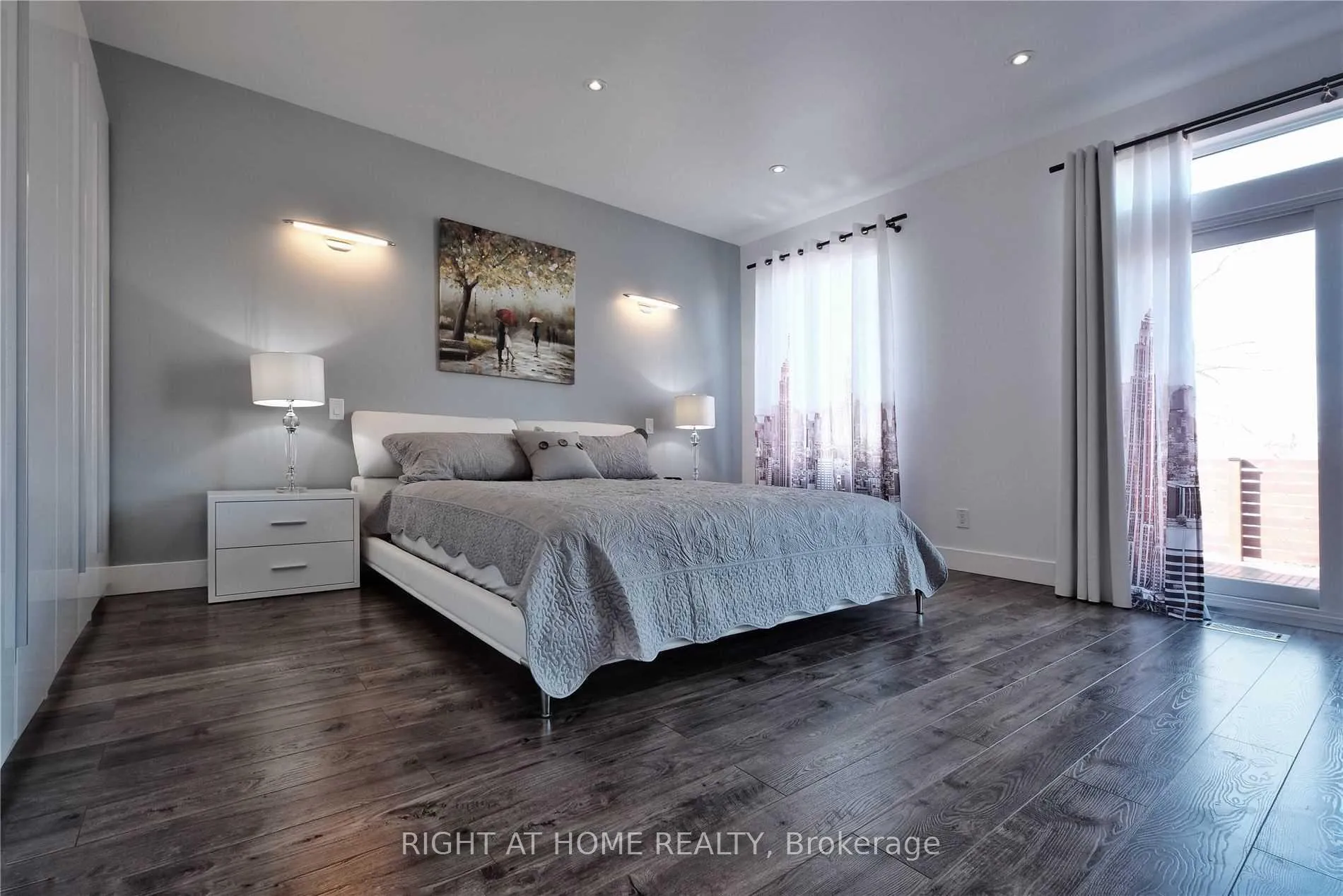 Photo 10 of 206 Gamma Street, Etobicoke, Alderwood — HOMEH