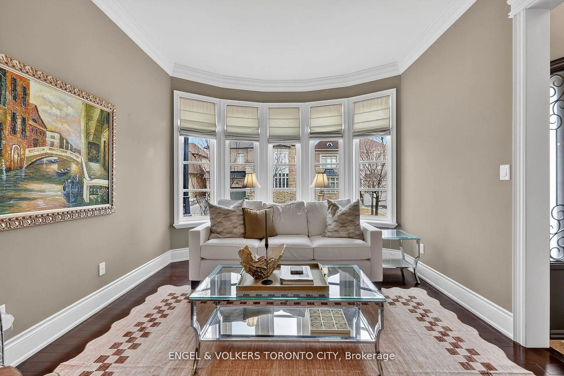 Photo 4 of 10 Silver Sterling Crescent, Vaughan, Vellore Village — HOMEH