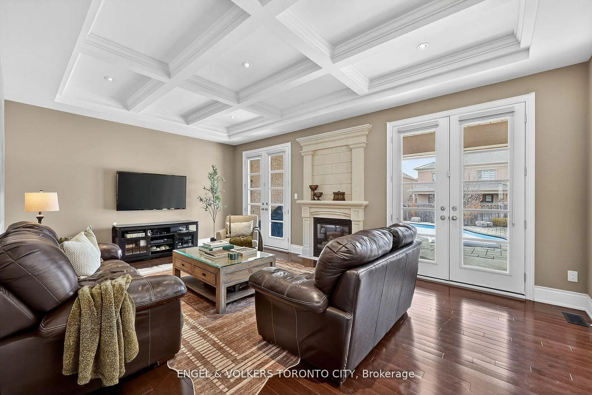 Photo 21 of 10 Silver Sterling Crescent, Vaughan, Vellore Village — HOMEH