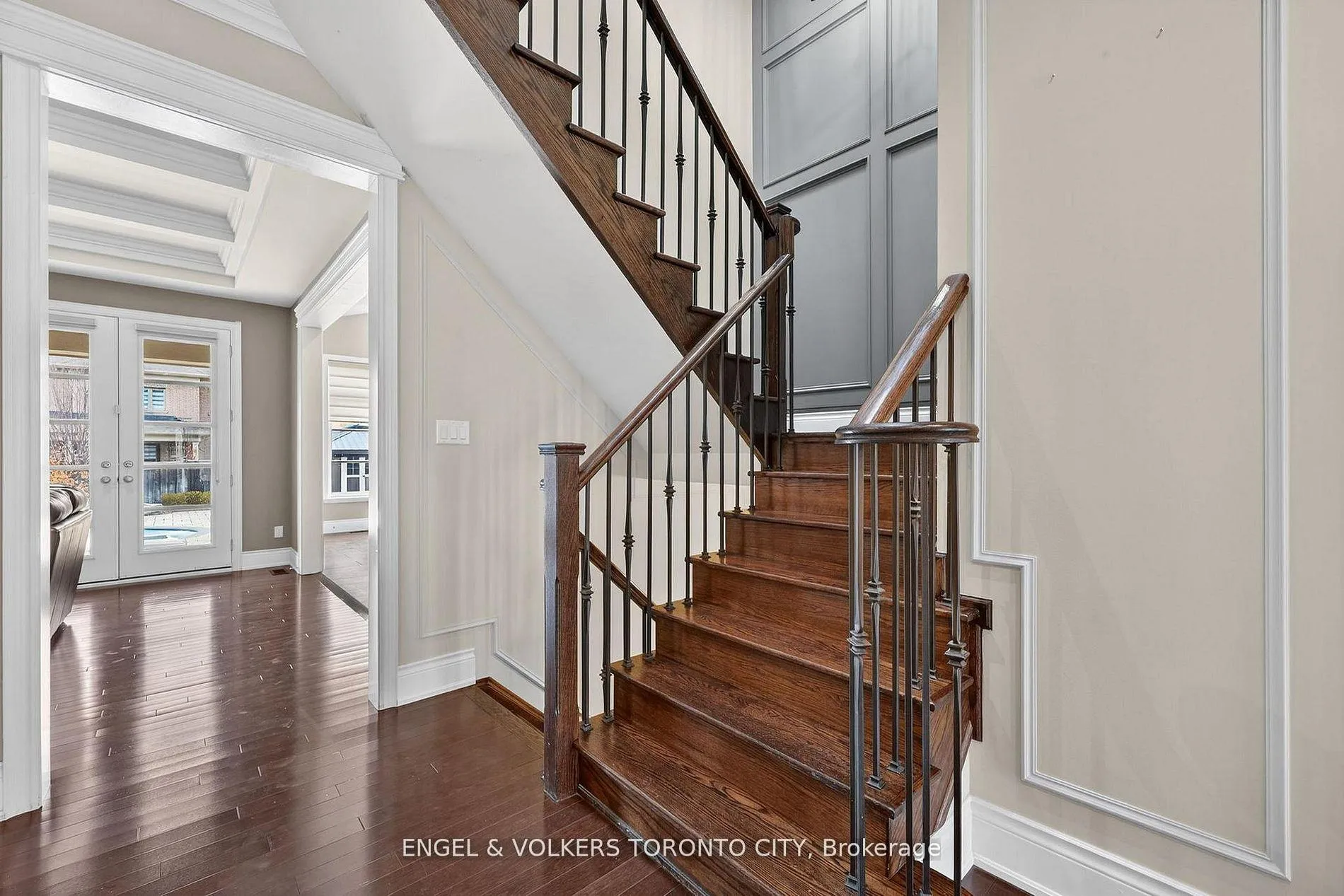 Photo 22 of 10 Silver Sterling Crescent, Vaughan, Vellore Village — HOMEH