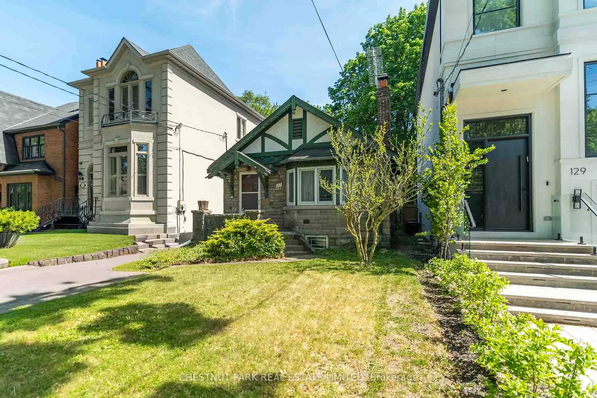 Photo 8 of 127 St Clements Avenue, Toronto, Yonge-Eglinton — HOMEH