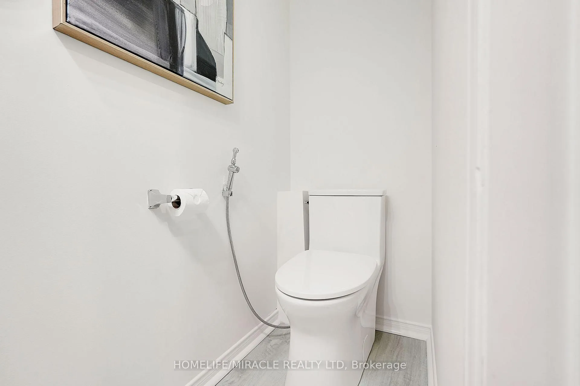 Photo 29 of 22 Chestermere Crescent, Brampton, Fletcher's Meadow — HOMEH