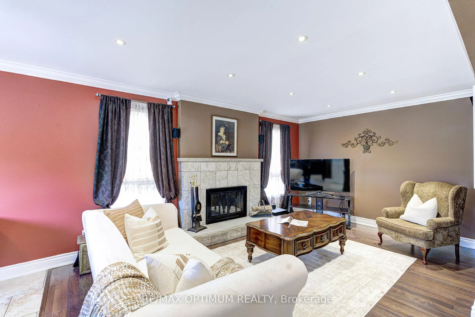 Photo 15 of 33 Corkett Drive, Brampton, Northwood Park — HOMEH