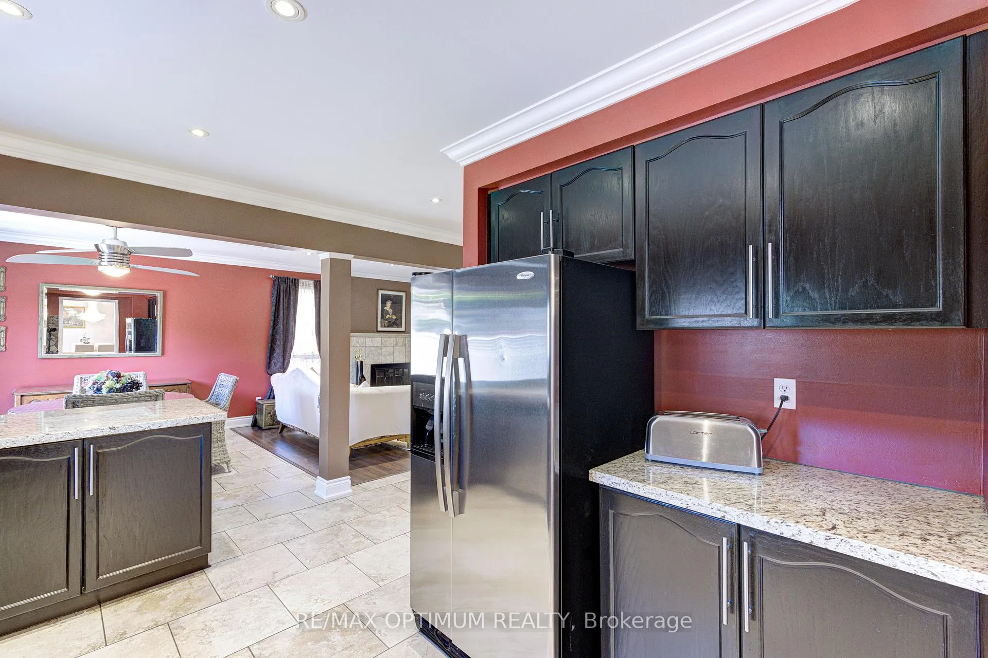 Photo 21 of 33 Corkett Drive, Brampton, Northwood Park — HOMEH