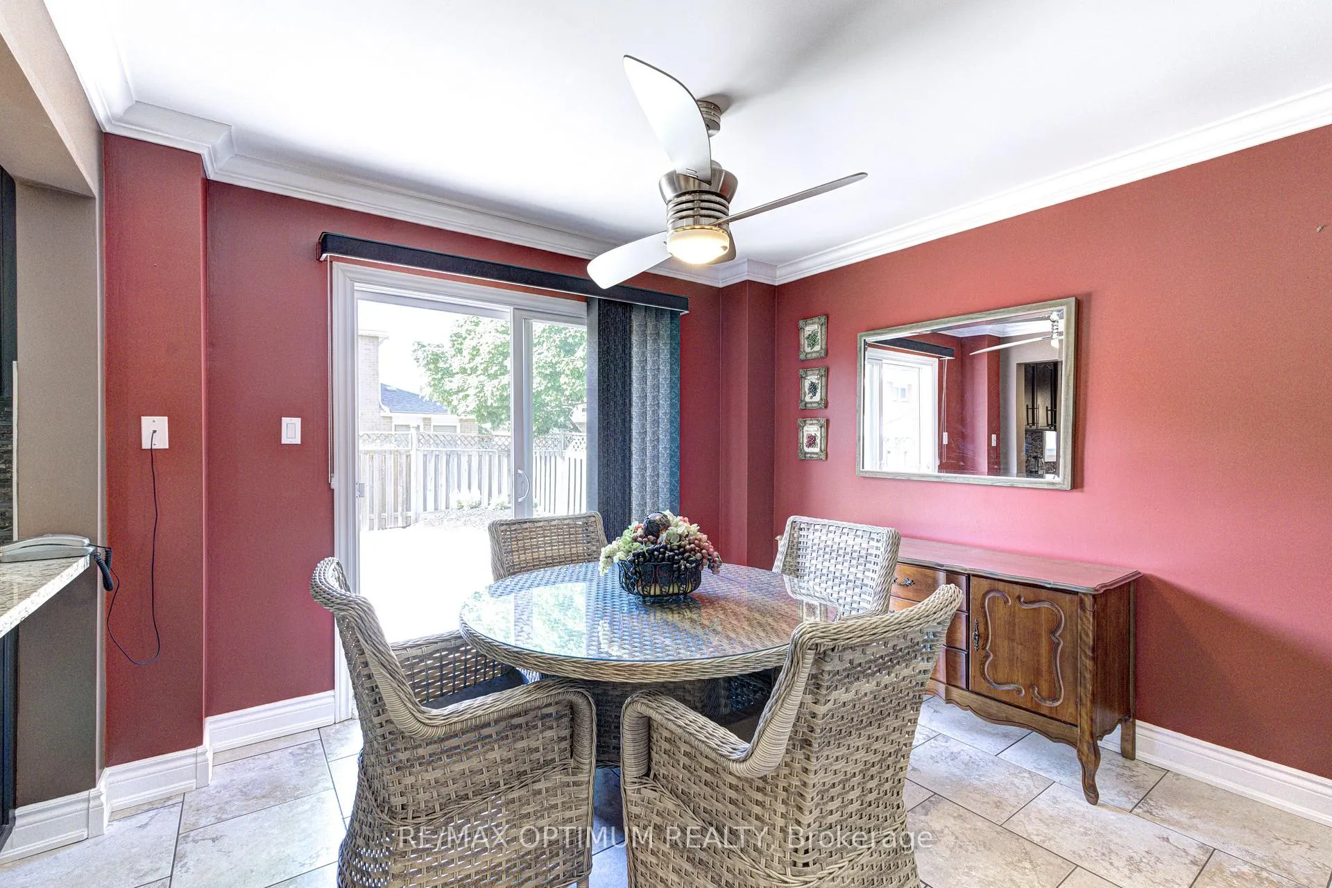 Photo 24 of 33 Corkett Drive, Brampton, Northwood Park — HOMEH