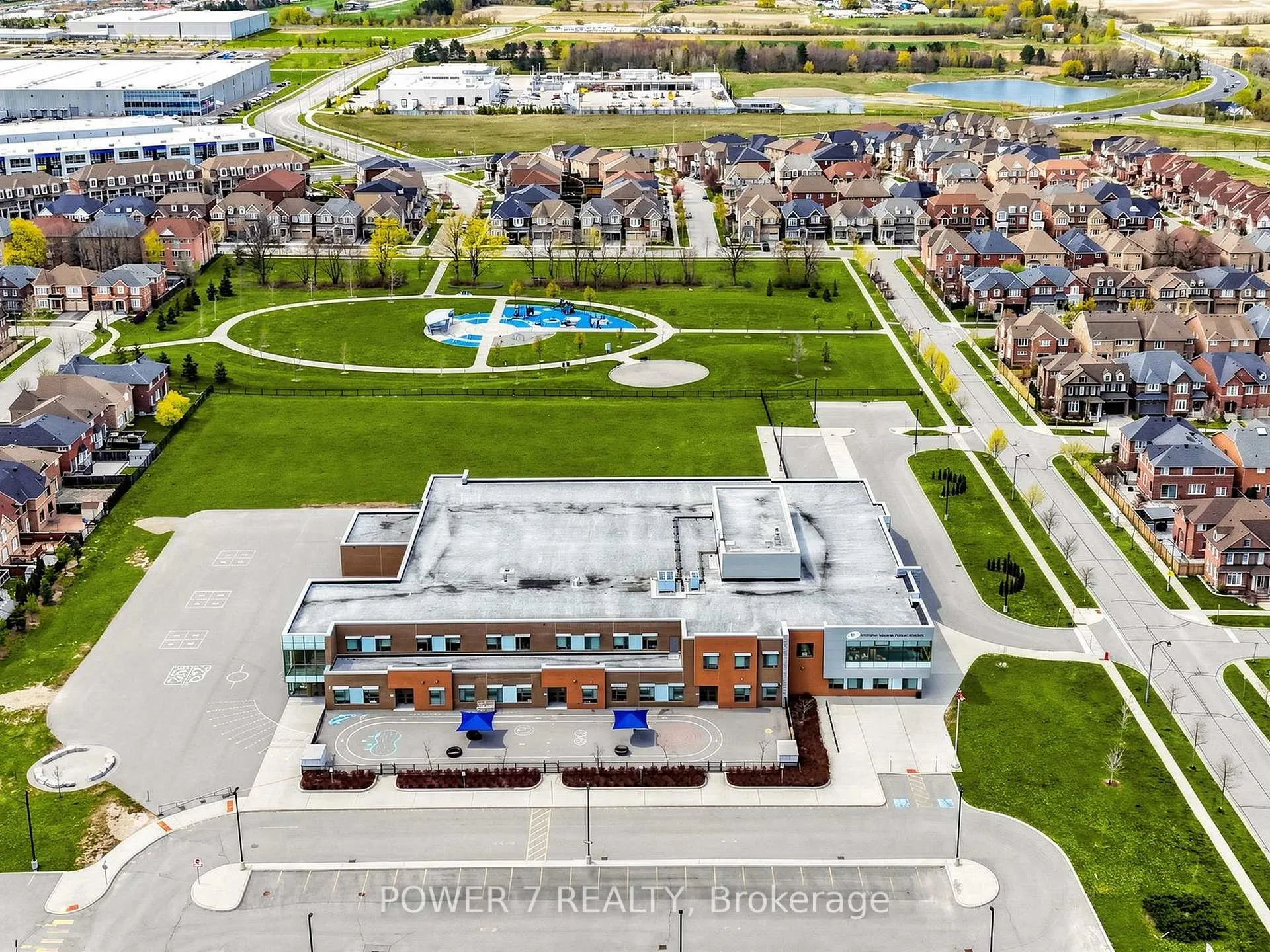 Photo 50 of 43 Living Crescent, Markham, Victoria Square — HOMEH
