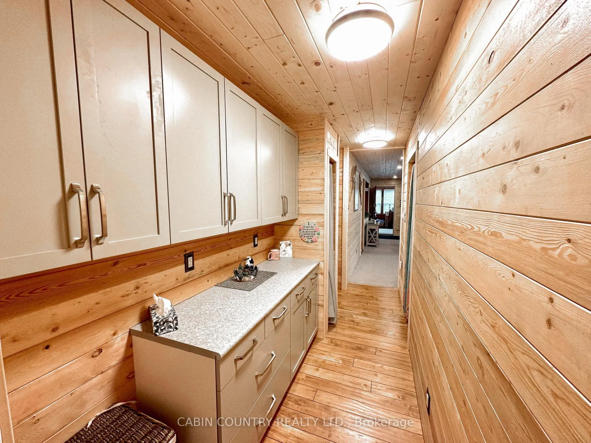 Photo 22 of LK 215 Long Pine, Kenora Remote Area, West of Kenora — HOMEH