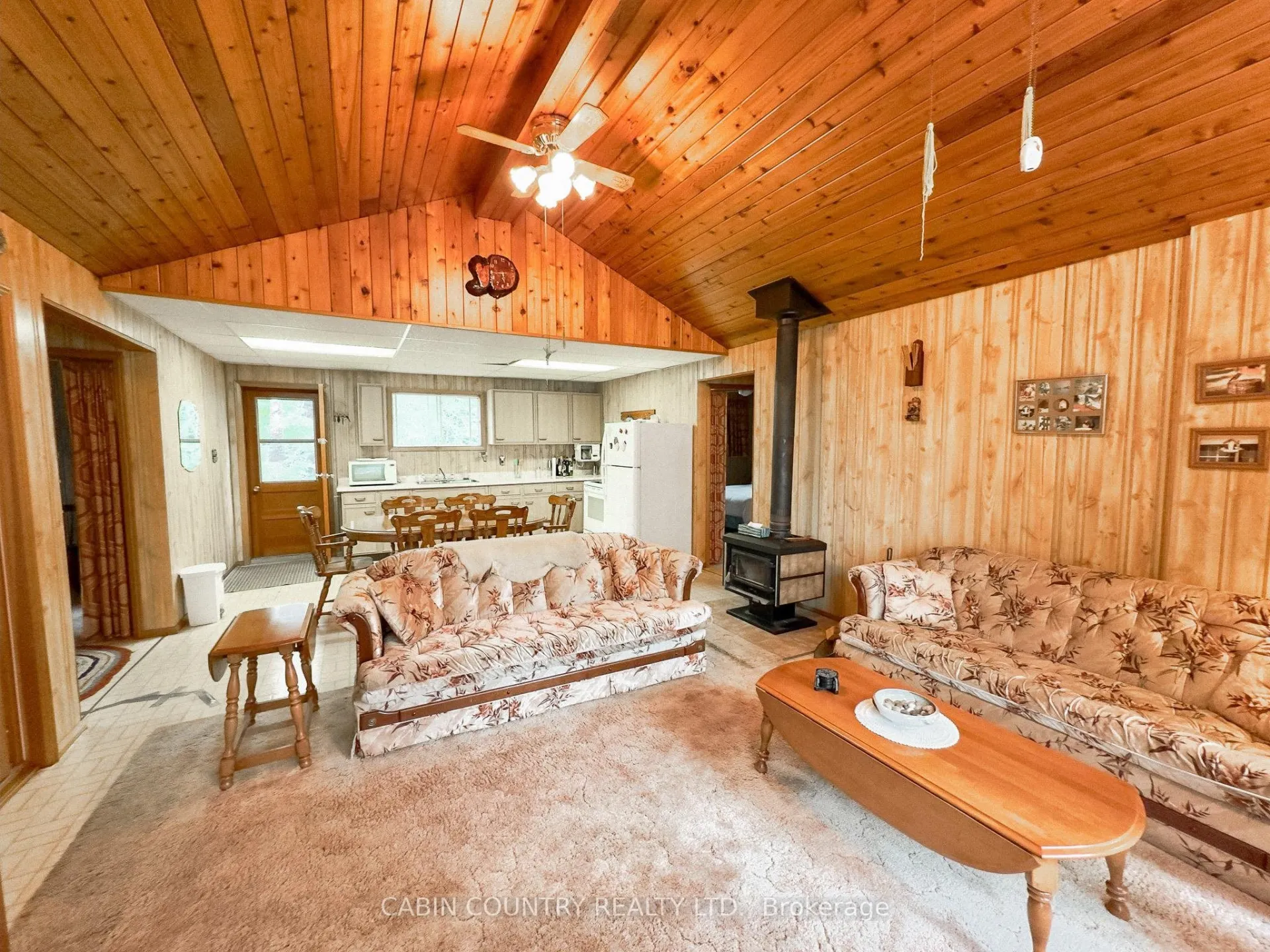 Photo 36 of LK 215 Long Pine, Kenora Remote Area, West of Kenora — HOMEH